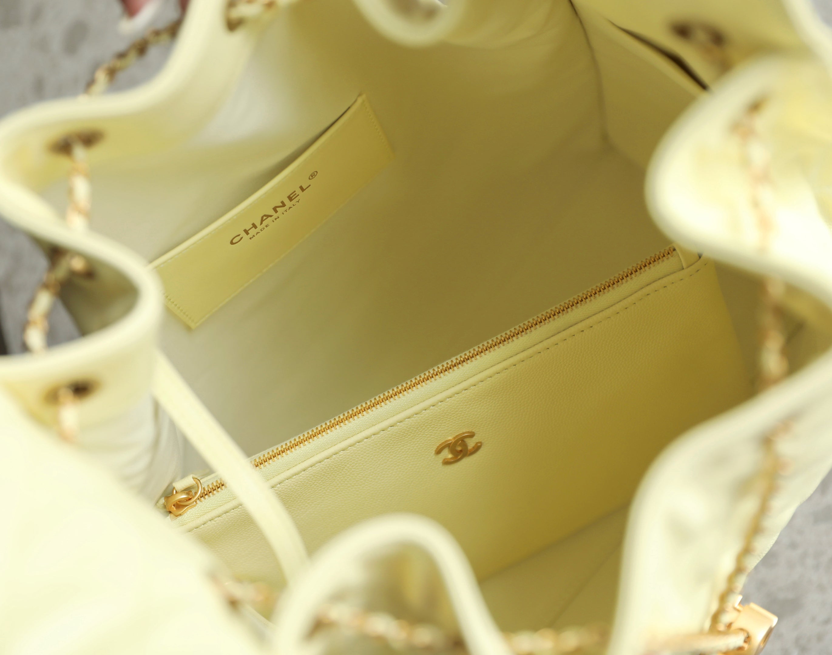 Chanel 2025 Hobo Bag 40cm Light Yellow Caviar Leather 344300