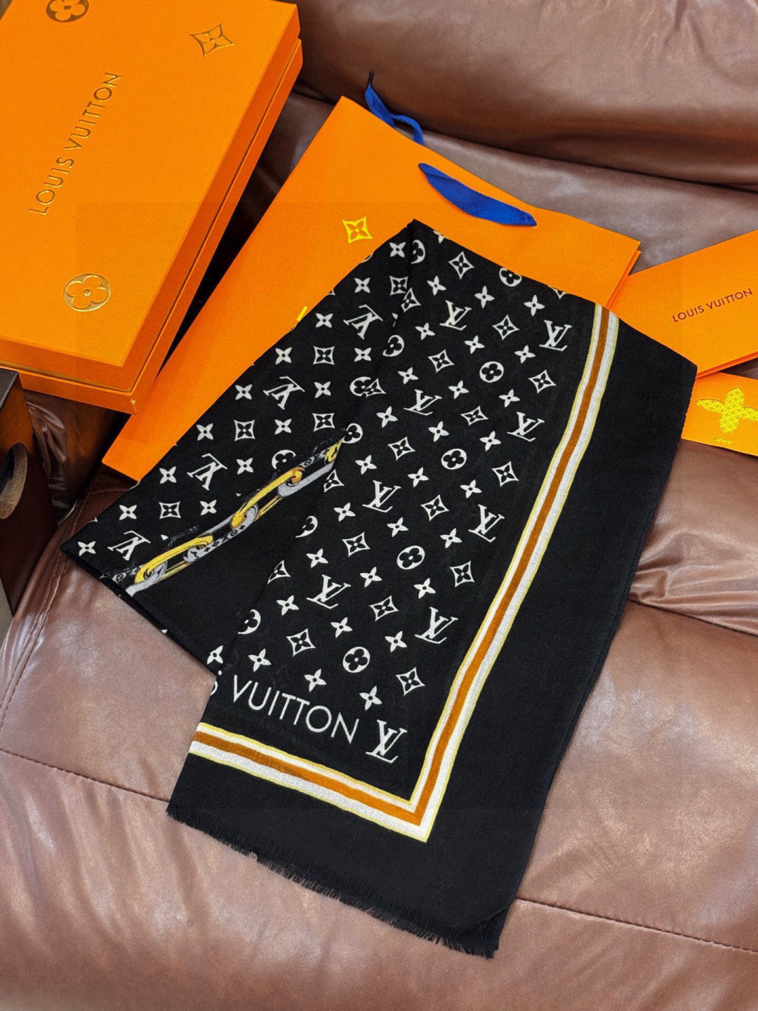 LV Monogram Long Scarf 200cm Black Beige Cashmere 969170