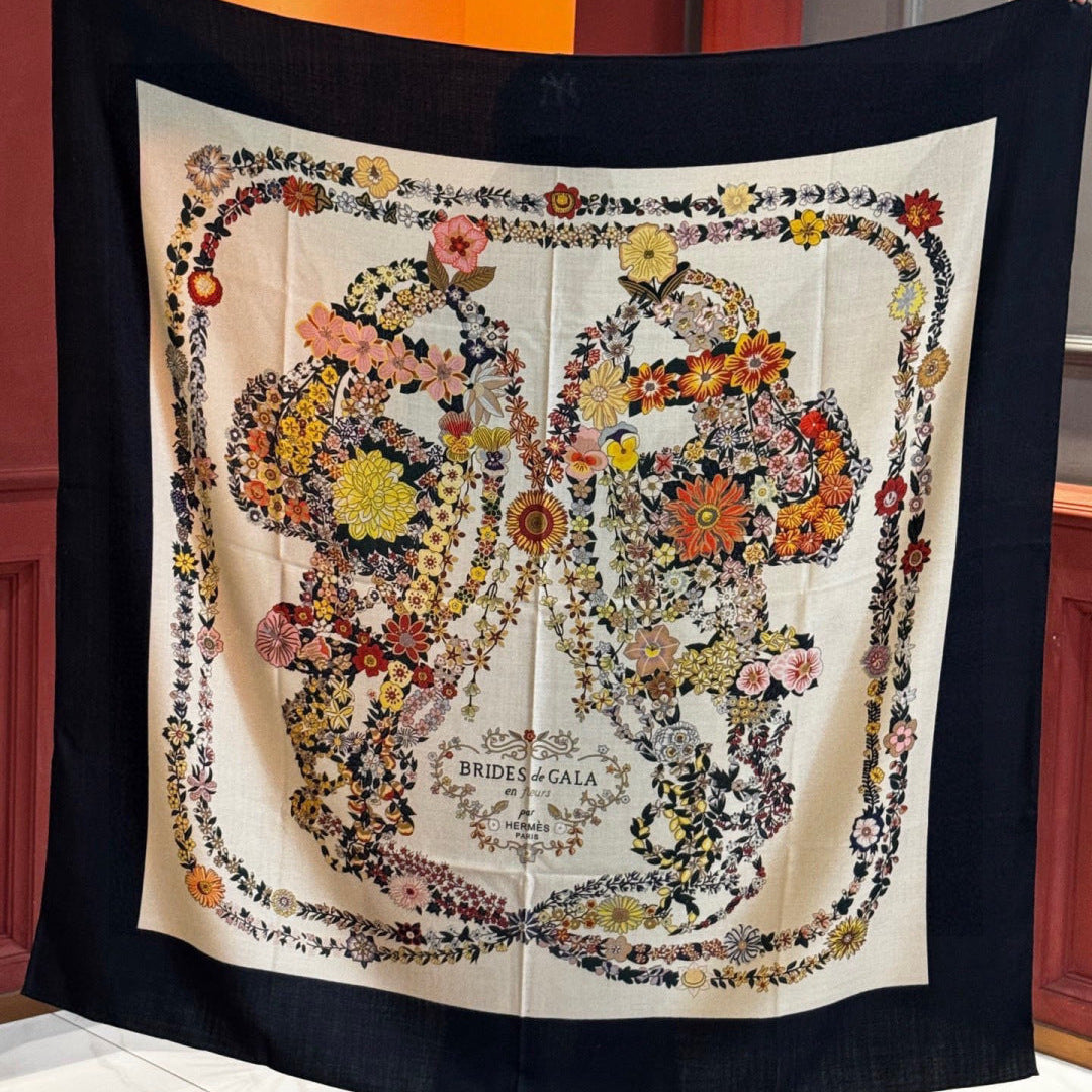 HM 25s Velvet Square Scarf 140cm Black Beige Cashmere 976215