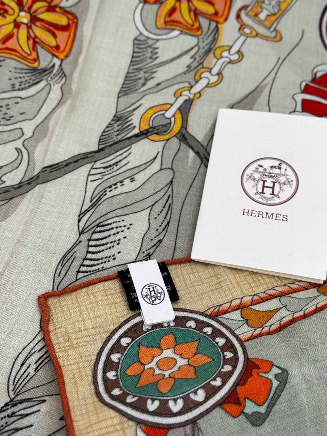 HM 25s Velvet Square Scarf 140cm Beige Colorful Cashmere 976218