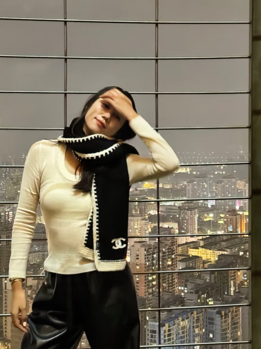 CC 25 Classic Scarf 170cm Black Wool 293429