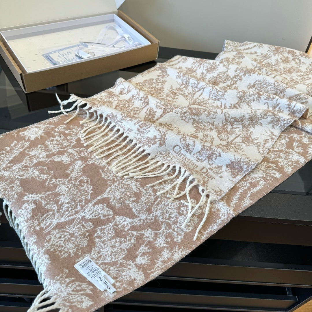 CD Embroidery Scarf 200CM Soft Beige Wool Cashmere 293451