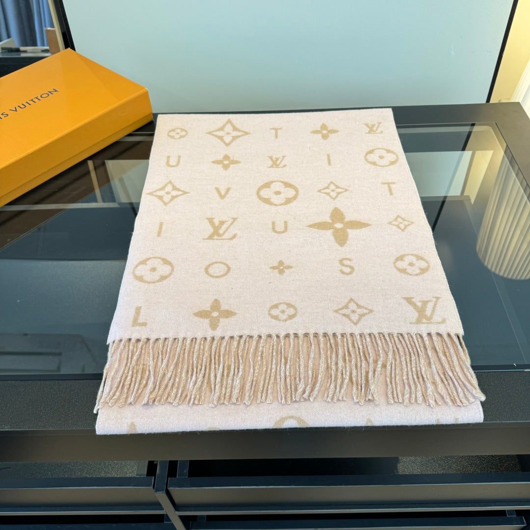 LV 25 Scarf 220CM Light Pink Wool 293518
