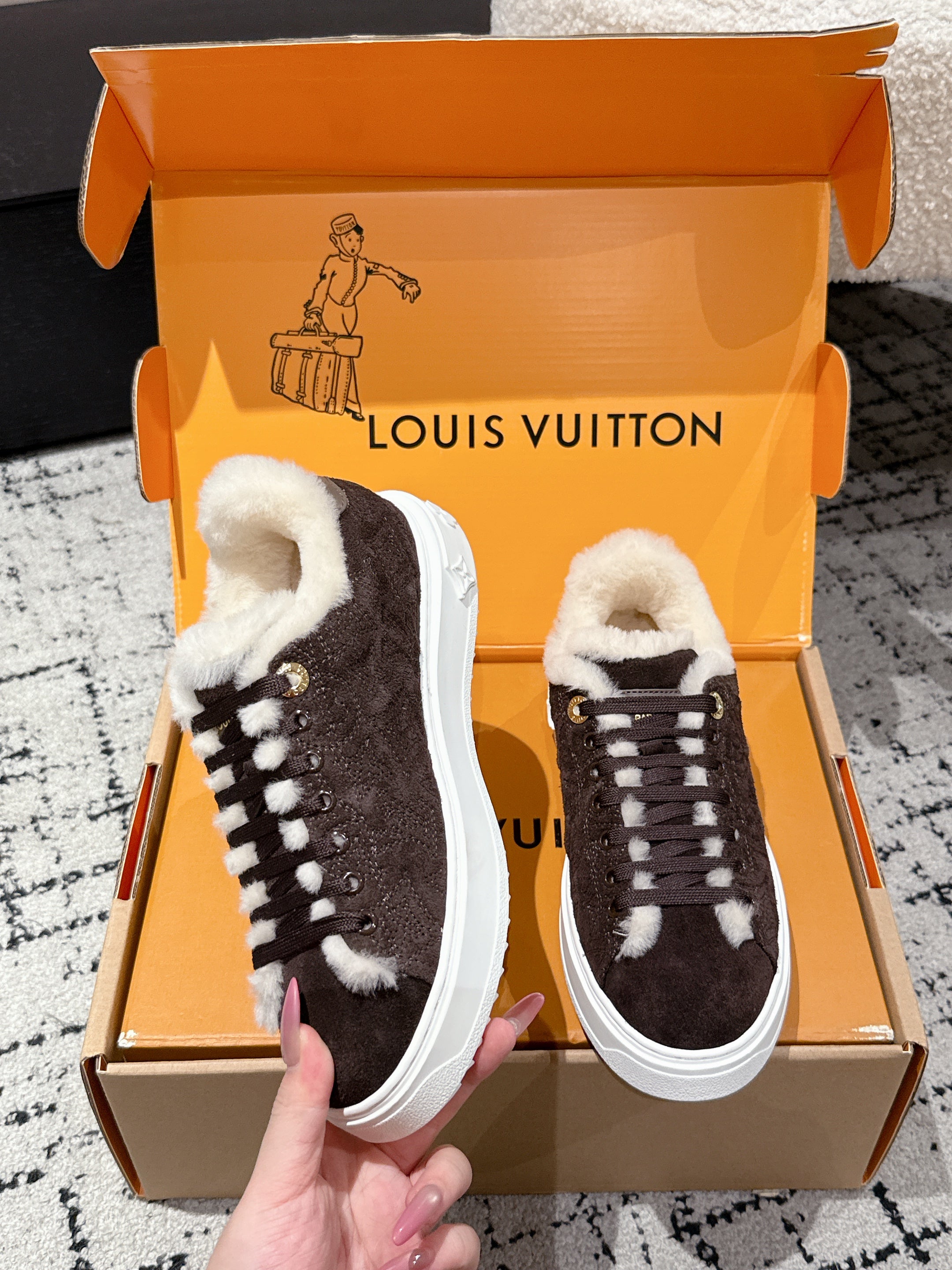 LV 2026 Time Out Sneaker Brown White Suede Wool 595292
