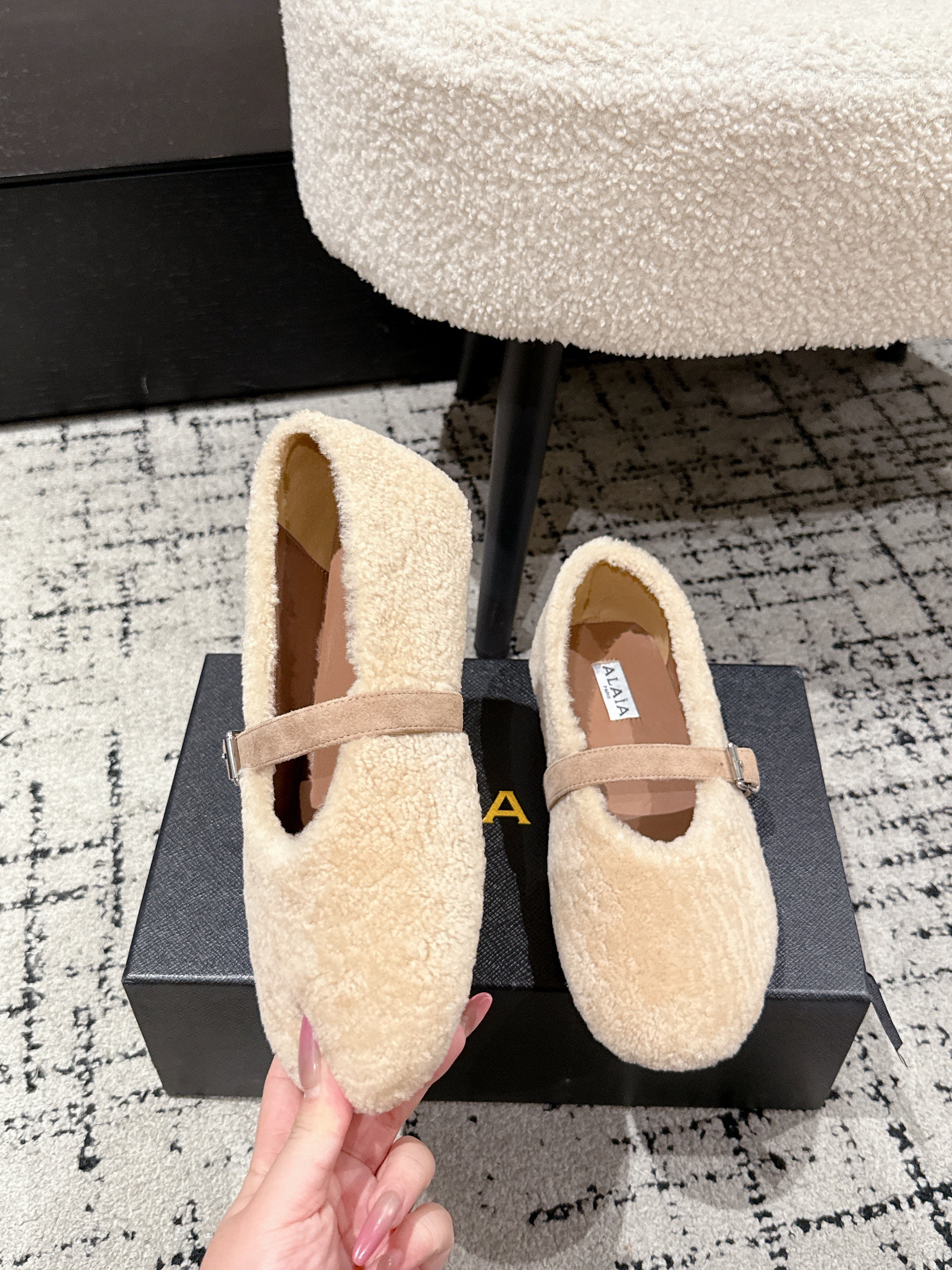 Alaia 2025 Ballet Flat Beige Wool 558649