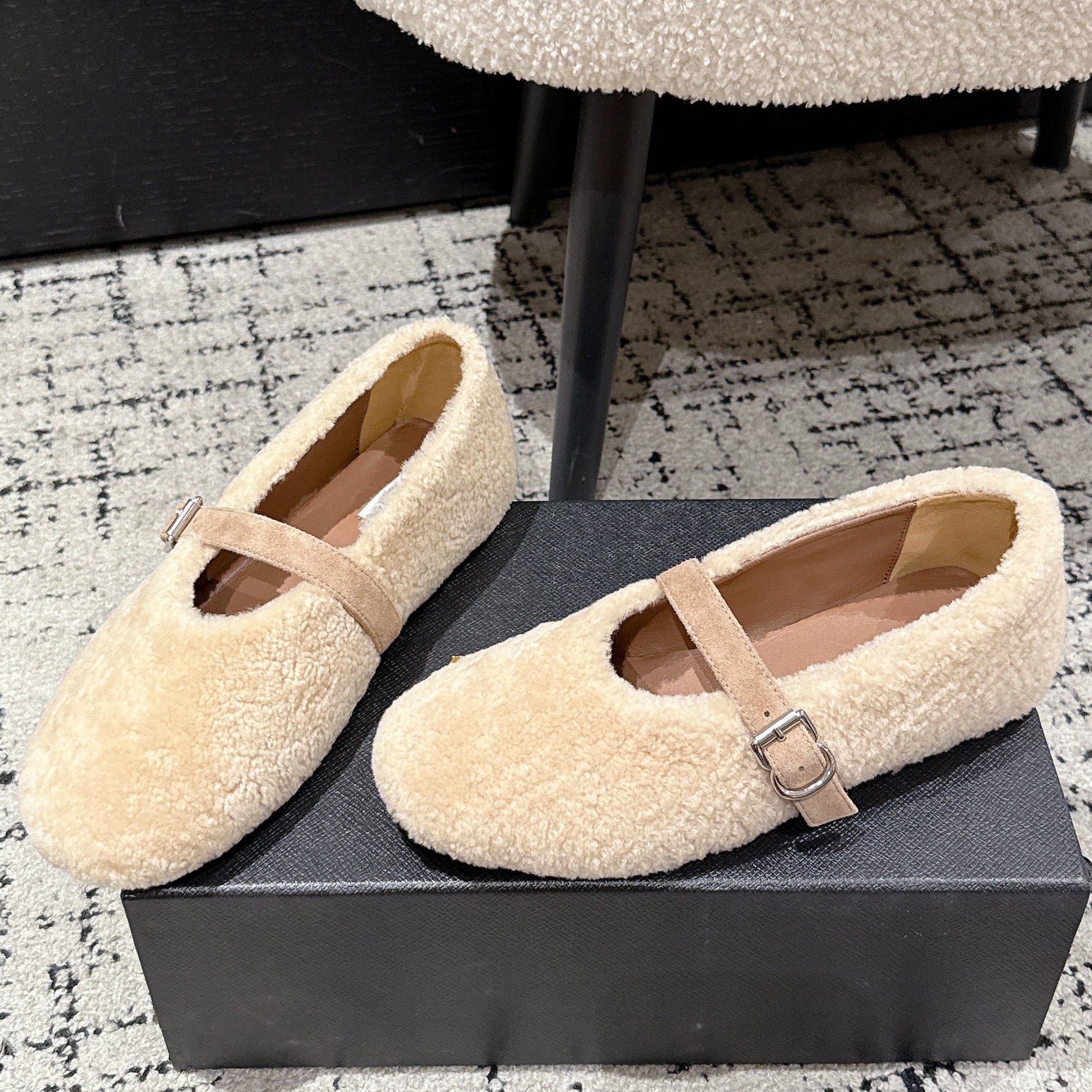 Alaia 2025 Ballet Flat Beige Wool 558649