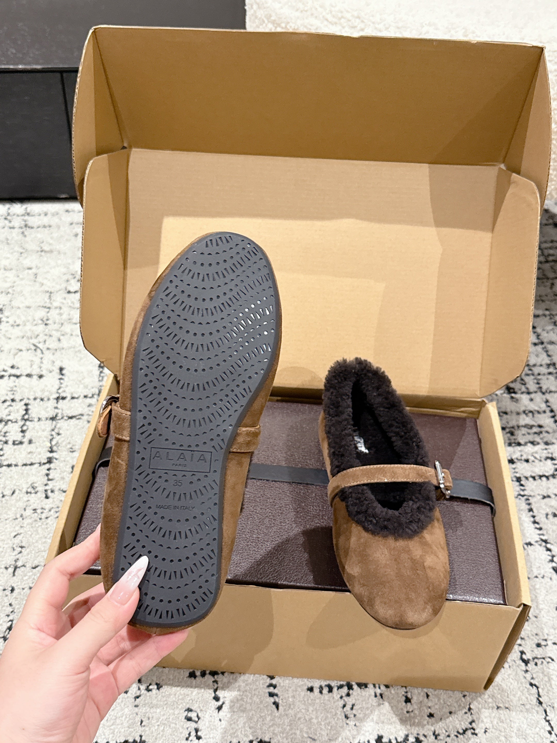 Alaia 2025 Ballet Flat Brown Black Suede Wool 558672