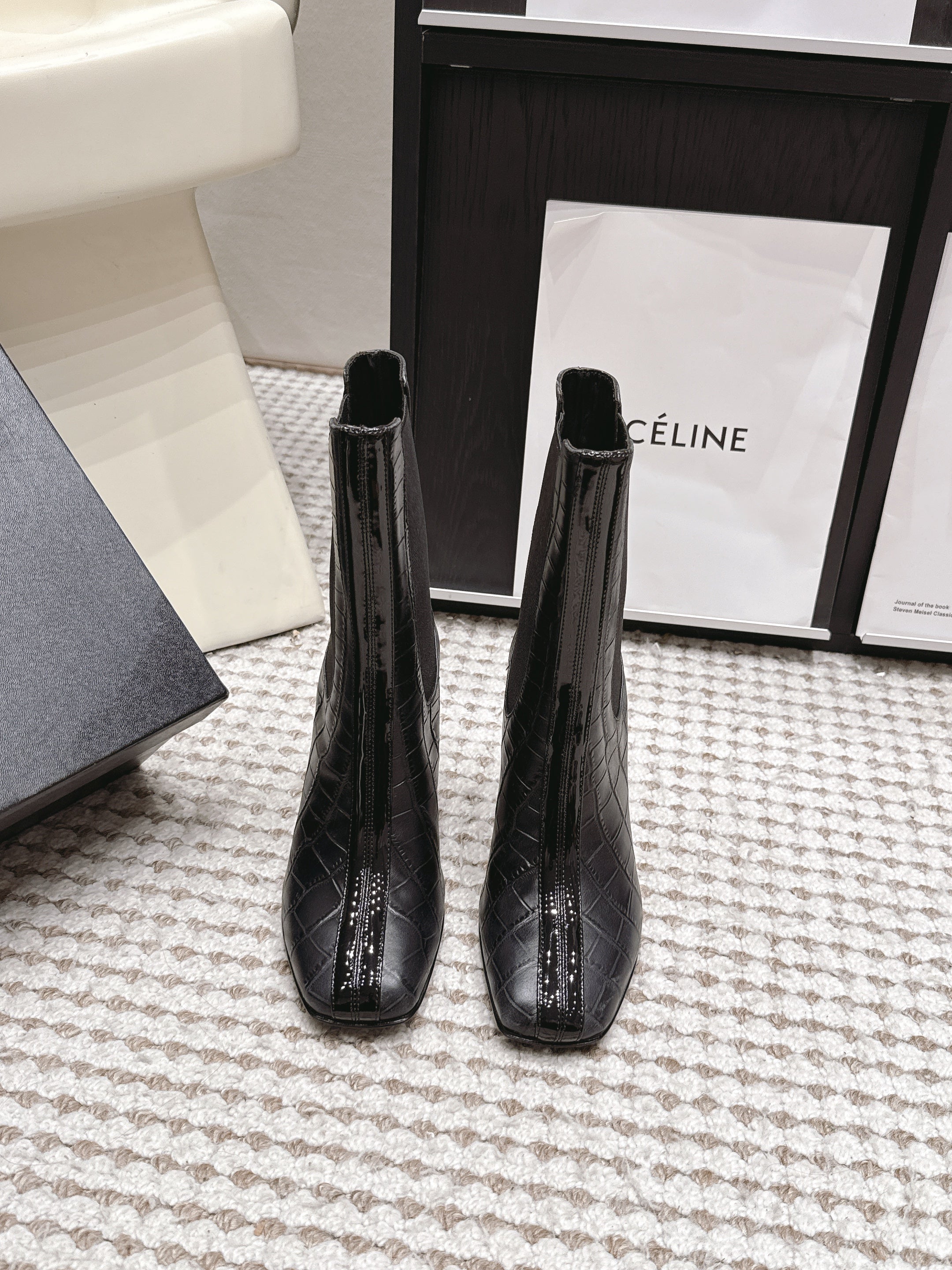 Chanel 2026 Boots 85mm Patent Calfskin 930660