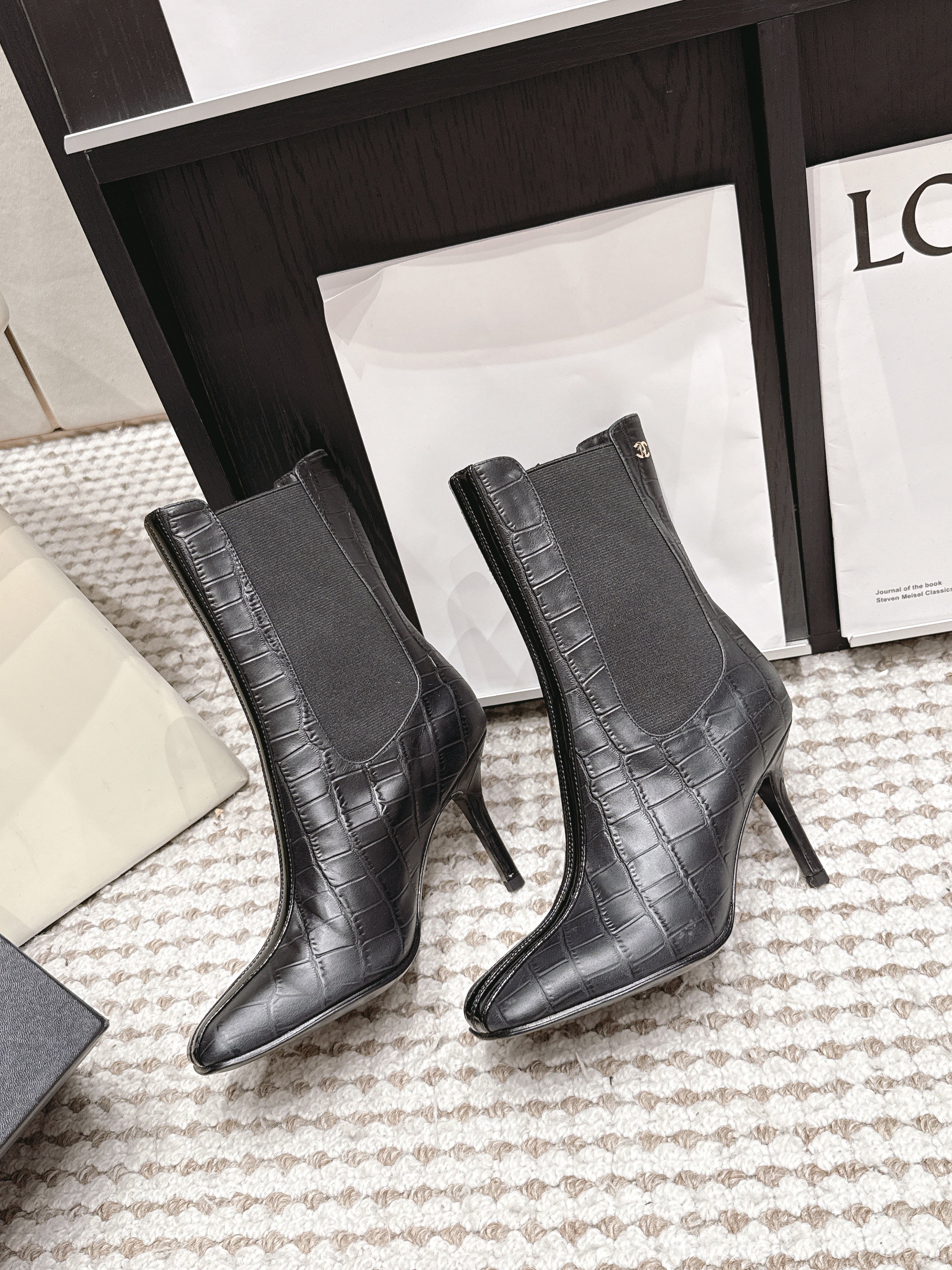 Chanel 2026 Boots 85mm Patent Calfskin 930660