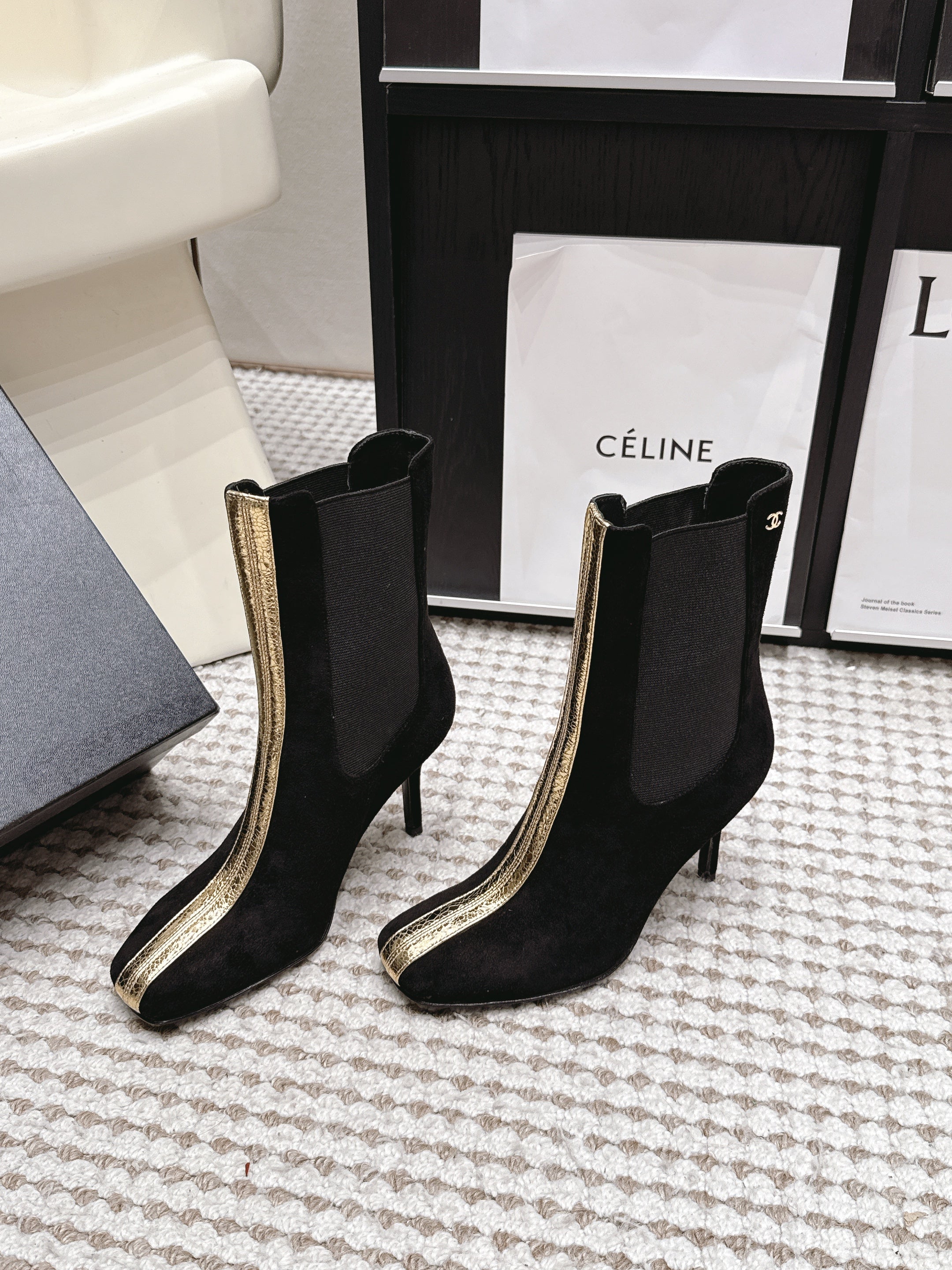 Chanel 2026 Boots 85mm Patent Calfskin 930660