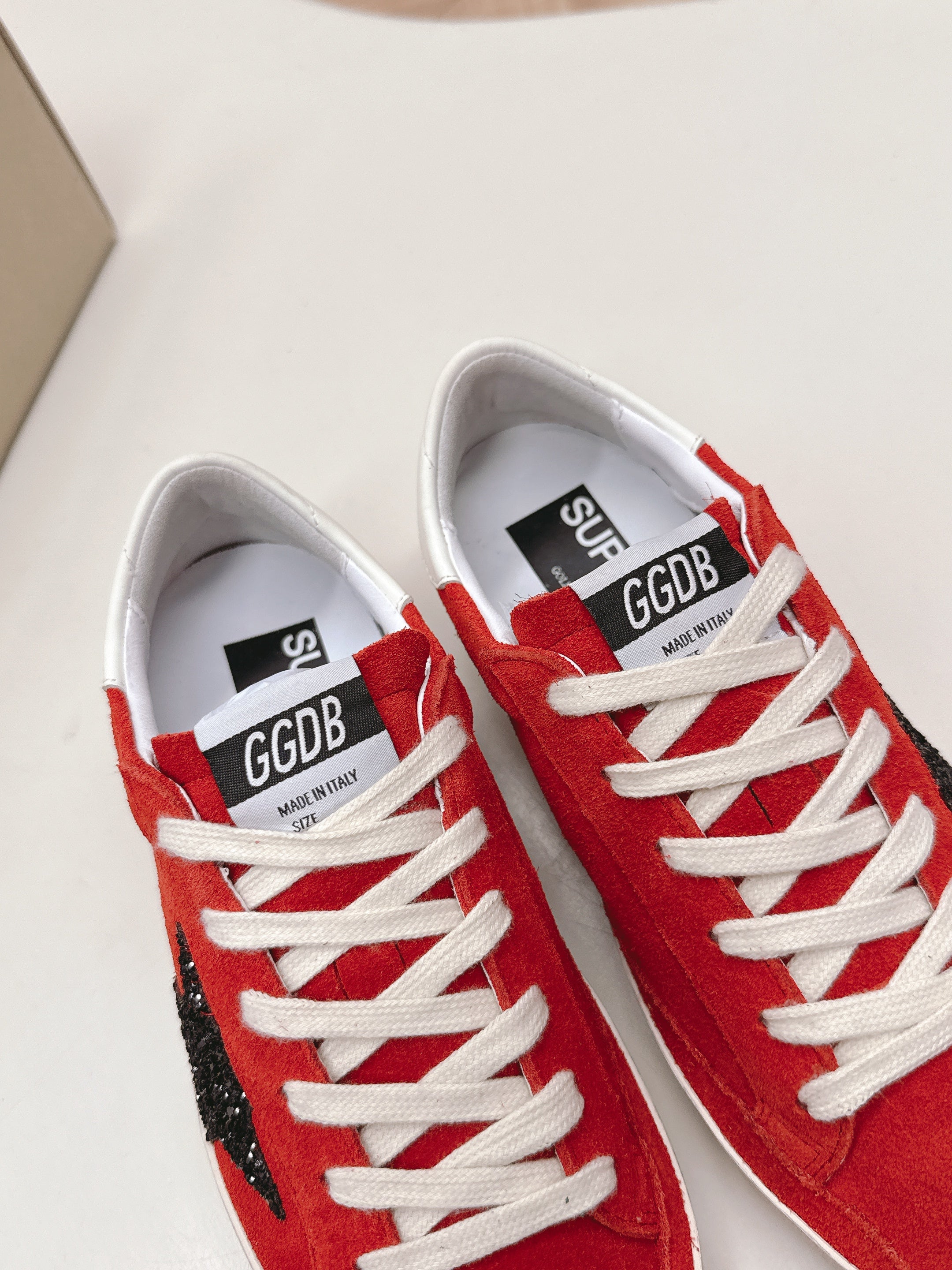 Golden Goose 2025 Sneaker Red mix Black Suede 426912