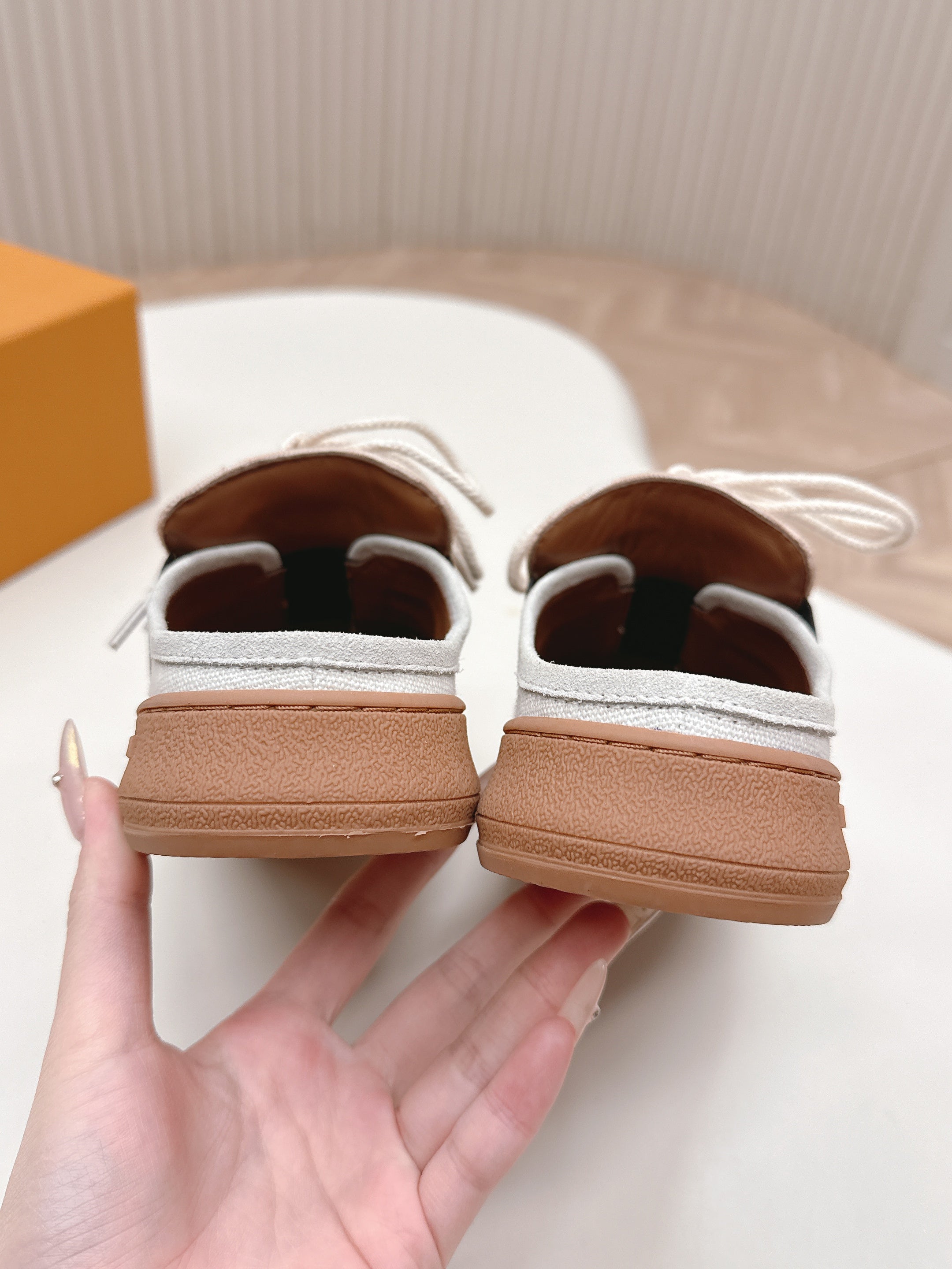 LV 2026 Lous Open Back Sneaker White Brown Canvas Leather 595416