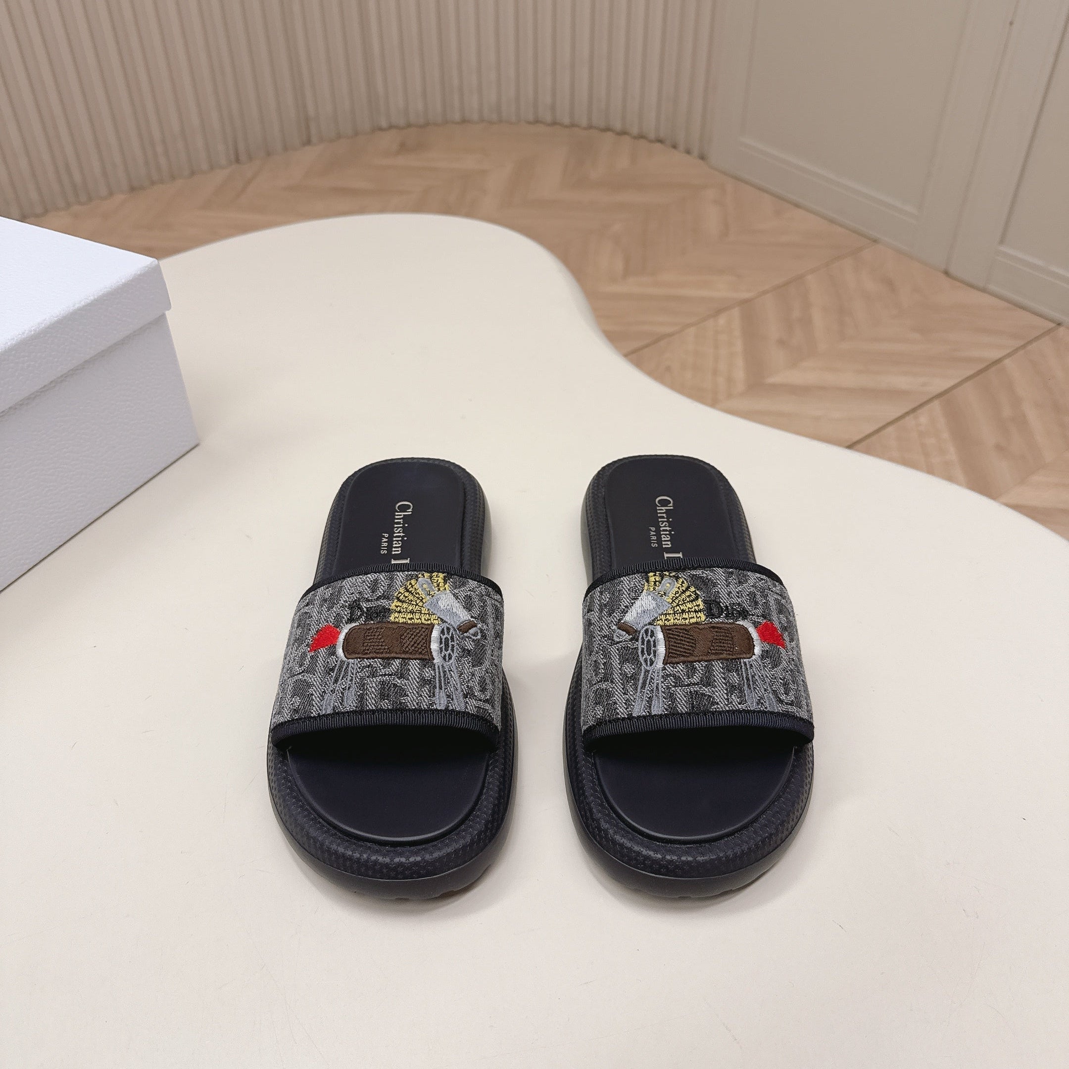 CD 26s  Slippers Black Canvas Lambskin 643802