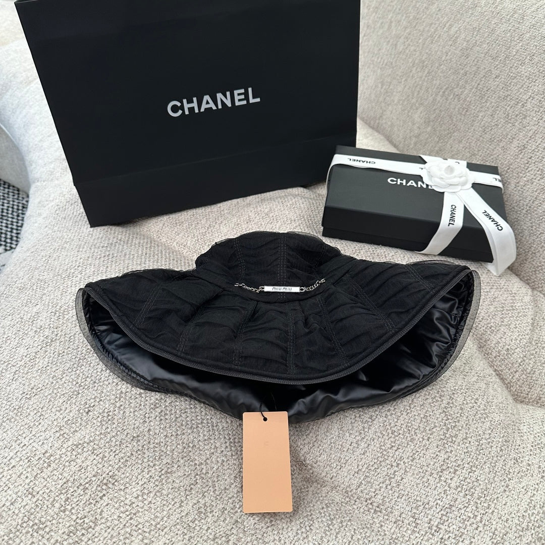Miumiu Bucket Hat 214527