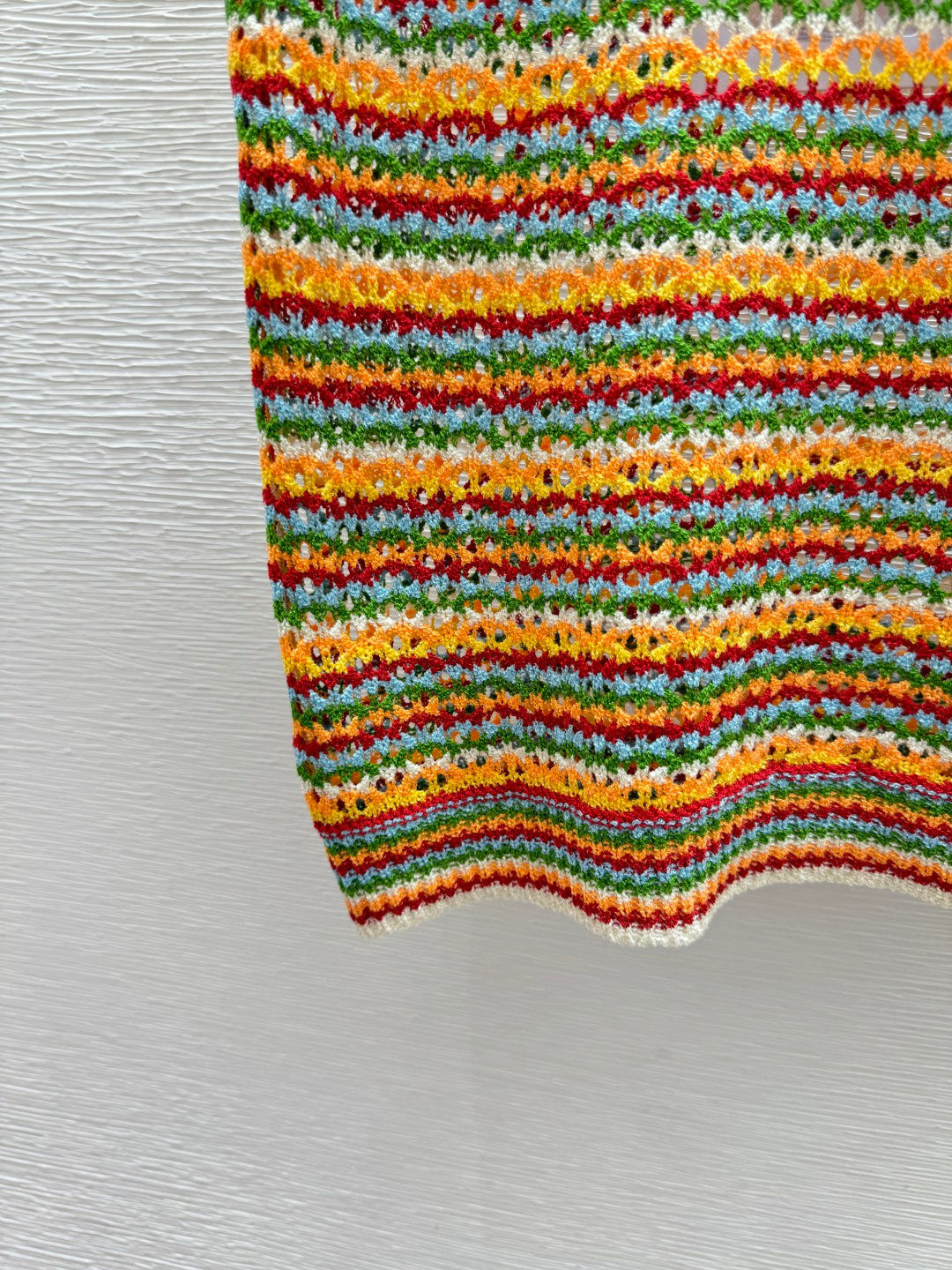Chanel 2026 Color Block Striped Hollow-Out Crew Neck Knitted Vest 341401