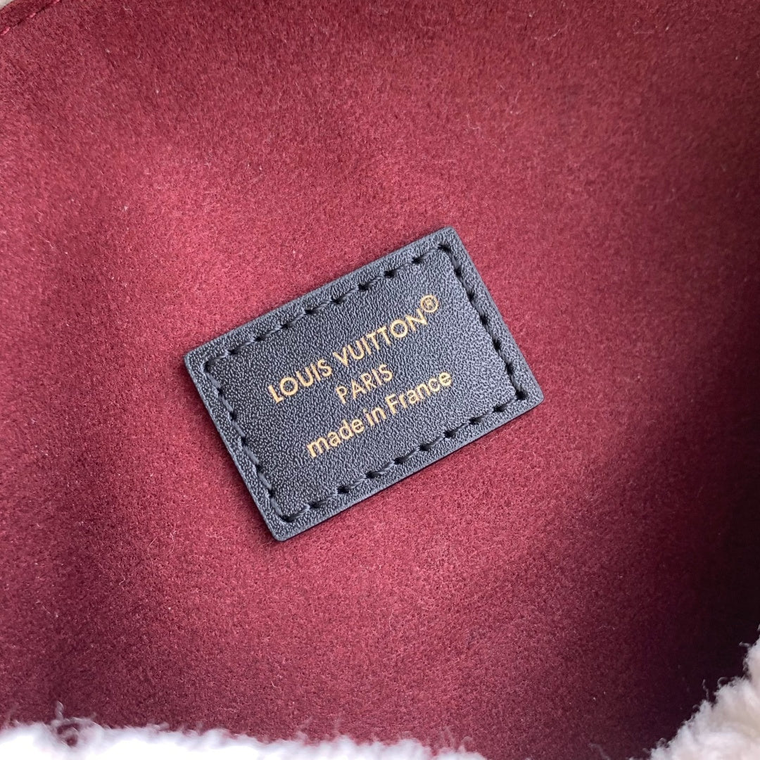 LV 2025 Pochette Mia Cream Brown Wool Canvas 346576