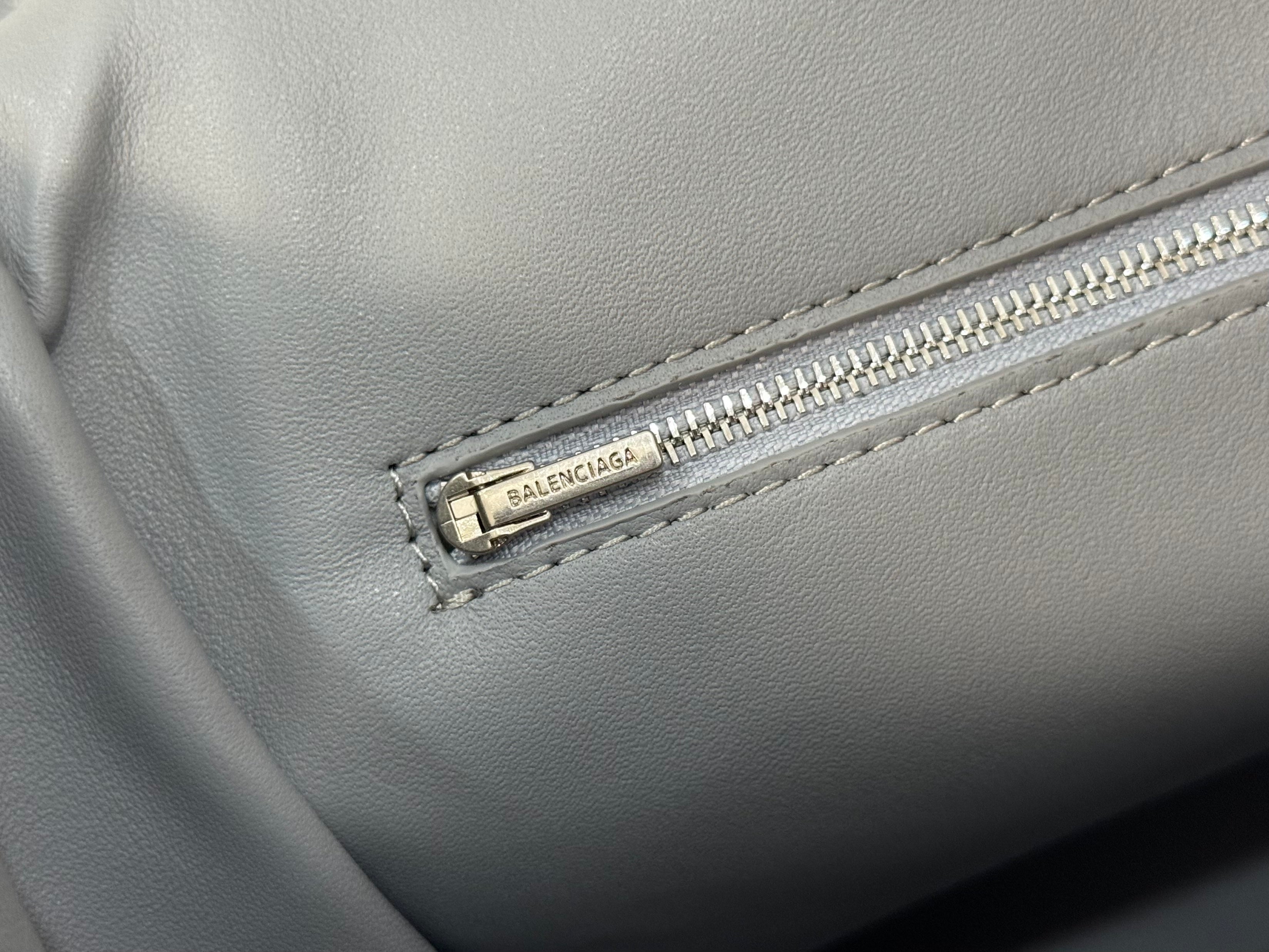 Balenciaga Medium Bag 35 Gray Calfskin Sliver Hardware