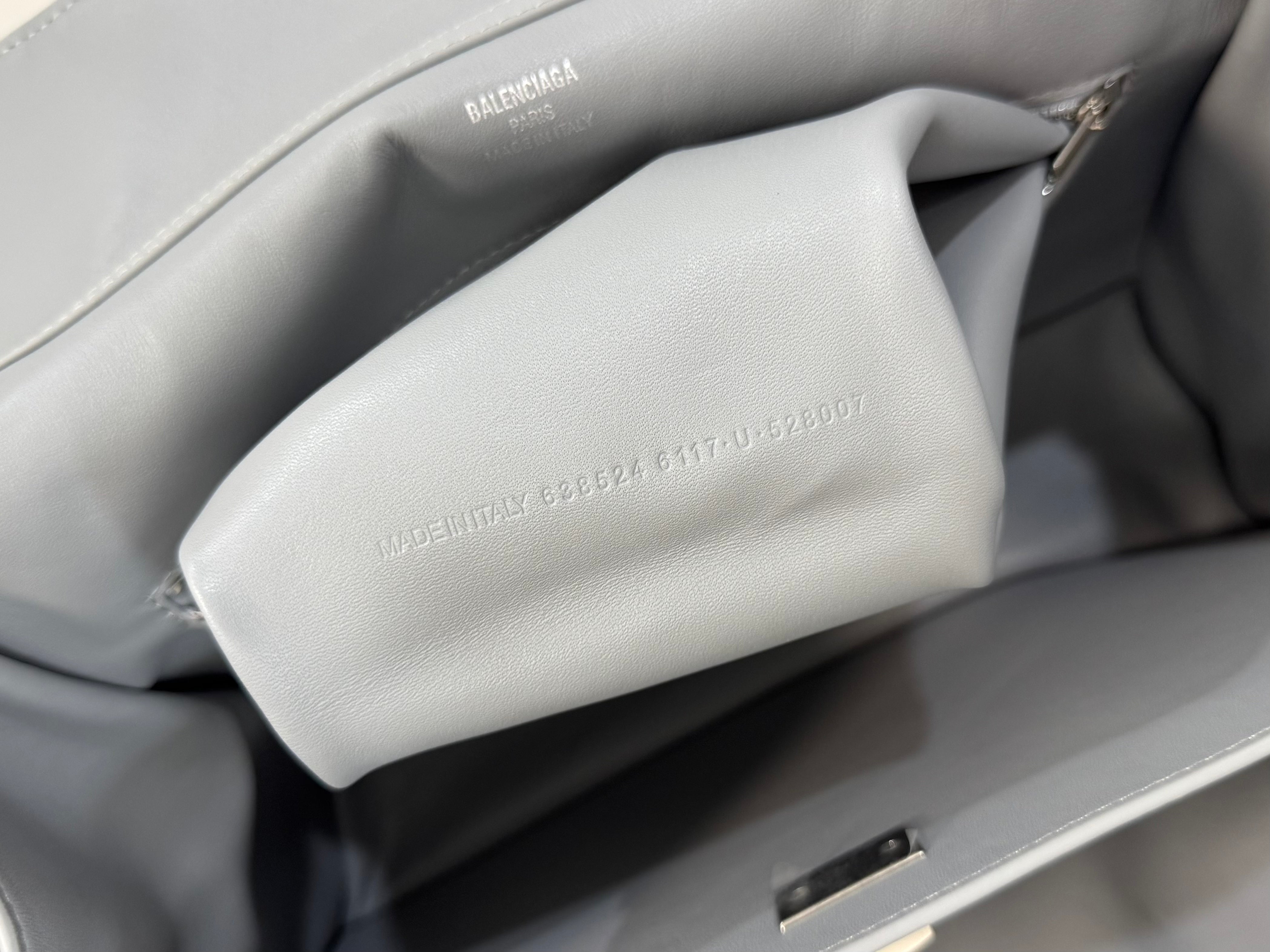 Balenciaga Medium Bag 35 Gray Calfskin Sliver Hardware