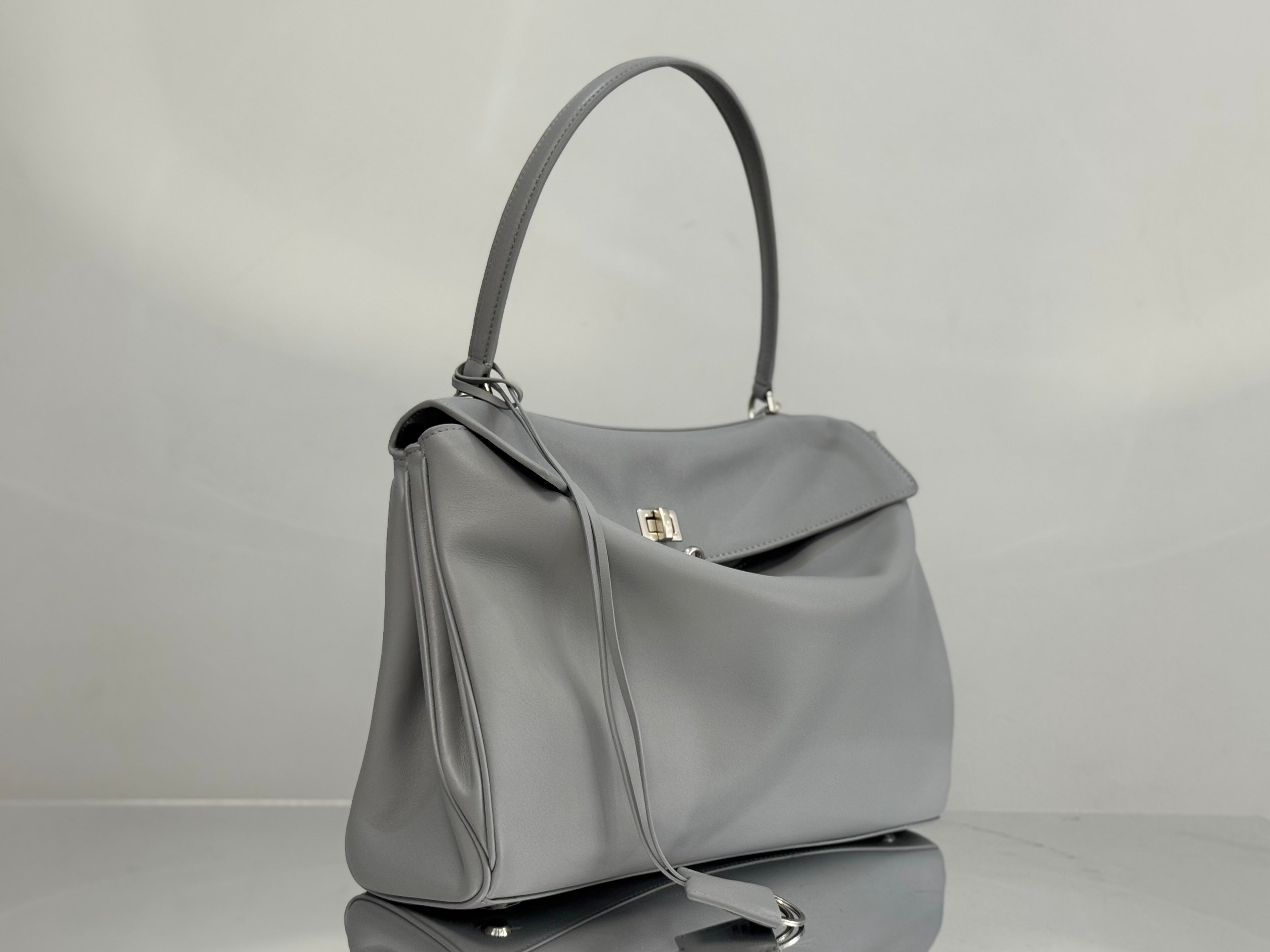 Balenciaga Medium Bag 35 Gray Calfskin Sliver Hardware