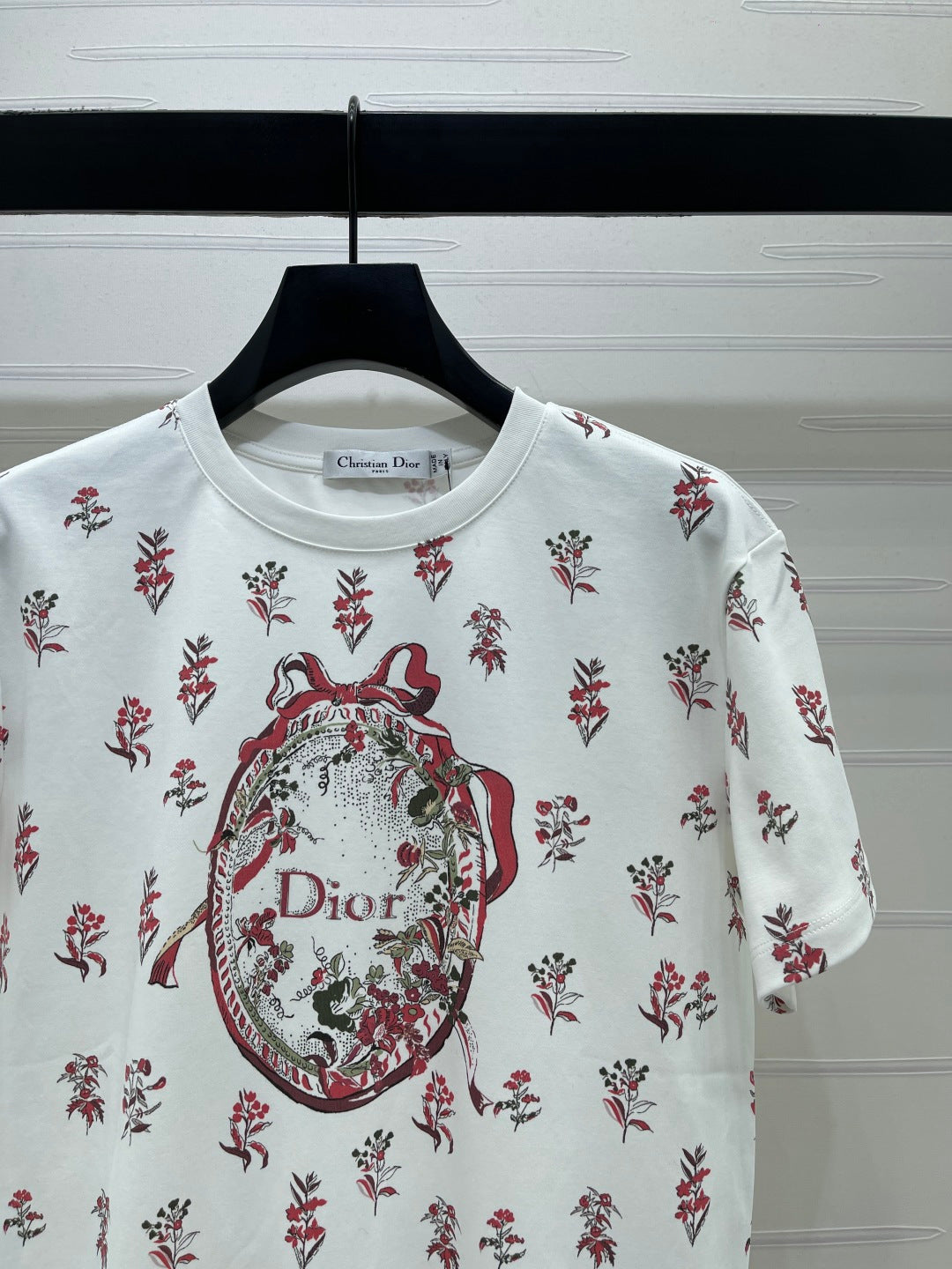 Dior 2026 Red Flower T-shirt White Cotton 136324