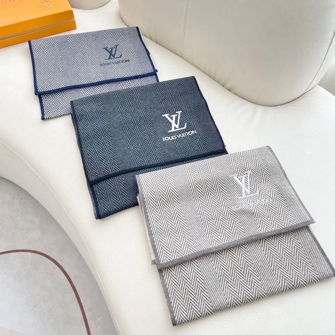 LV Couple's Style Scarf 180cm Black Cashmere 976364