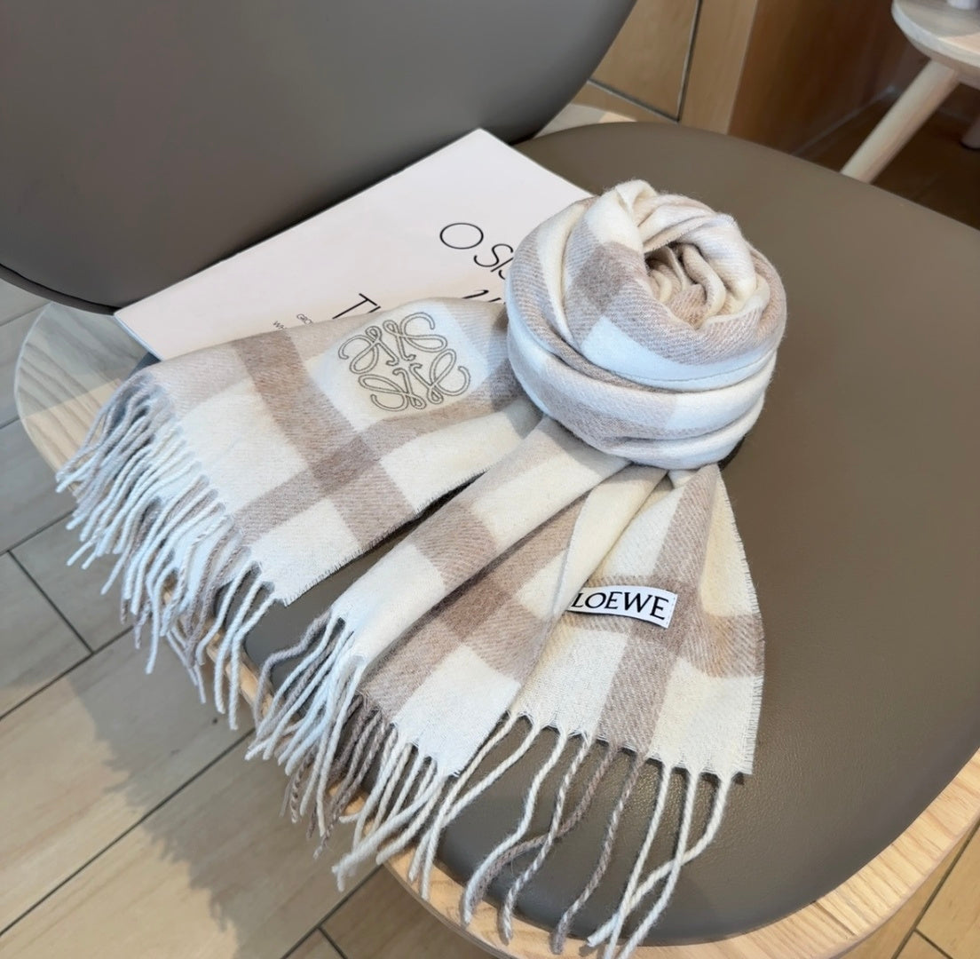 Loewe Scarf 180CM Ivory Beige Cashmere 969482