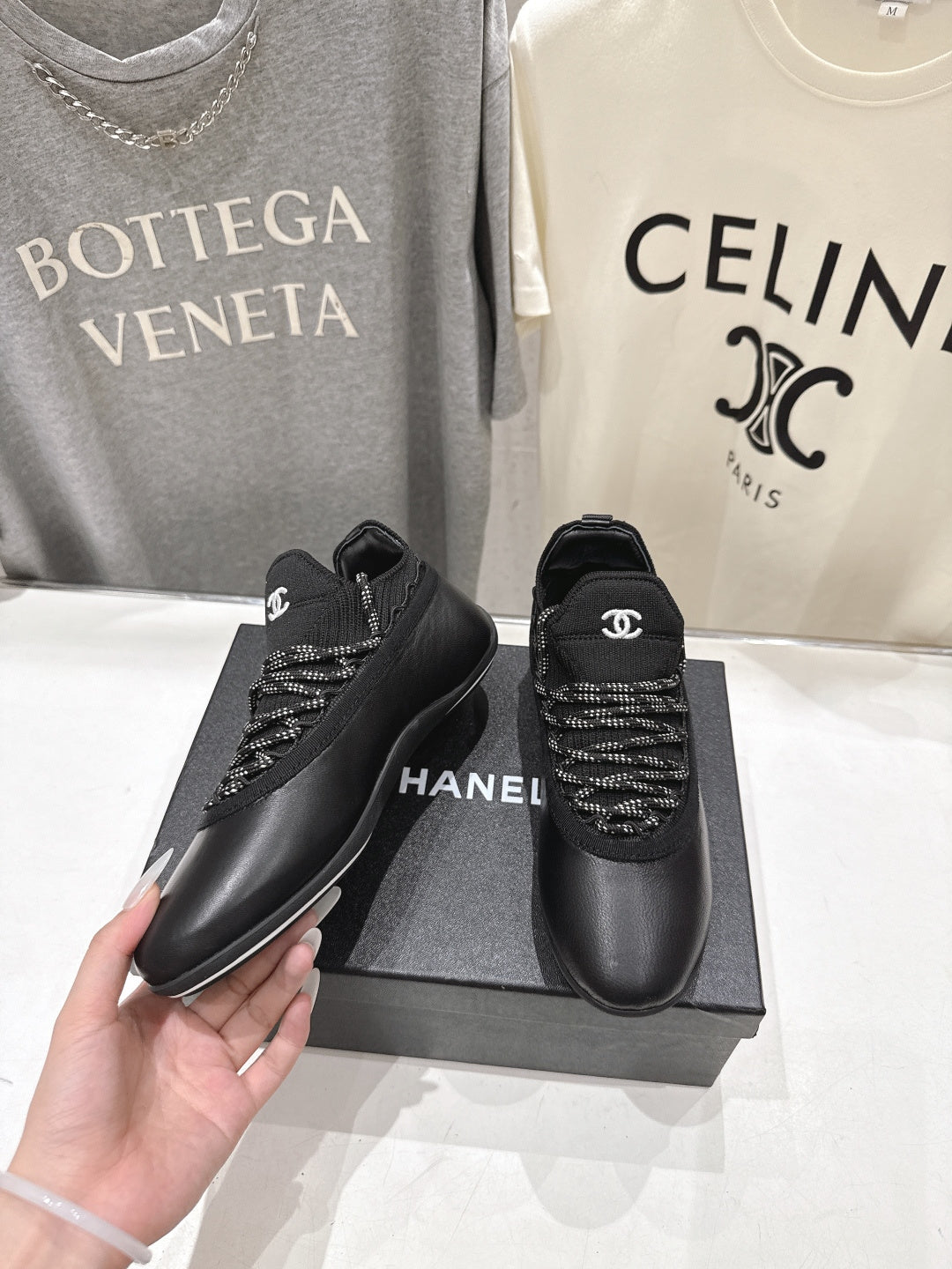 Channel 2026 Sneaker Calfskin And Suede 896469