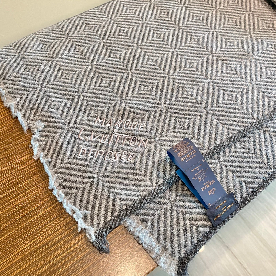 LV Exclusive Scarf 200cm Gray Cashmere 976320