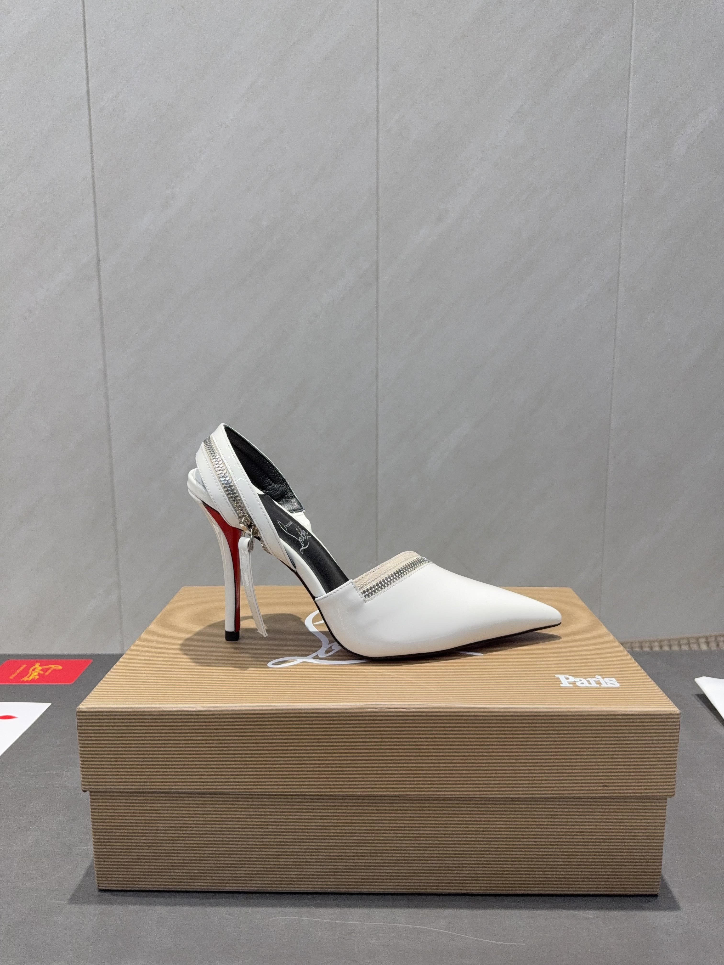 CL 2026 Slingback With Zipper Details 100mm White Patent Leather 613788