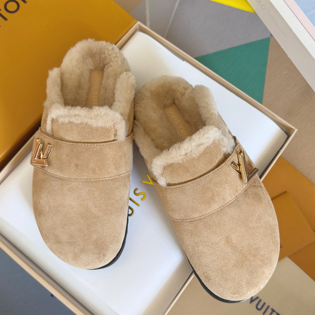 LV 25 Birkenstock Platform Slippers Light Beige Suede Wool 576218