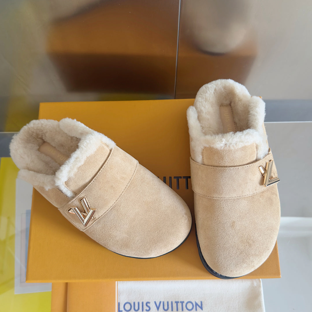 LV 25 Birkenstock Platform Slippers Light Beige Suede Wool 576218