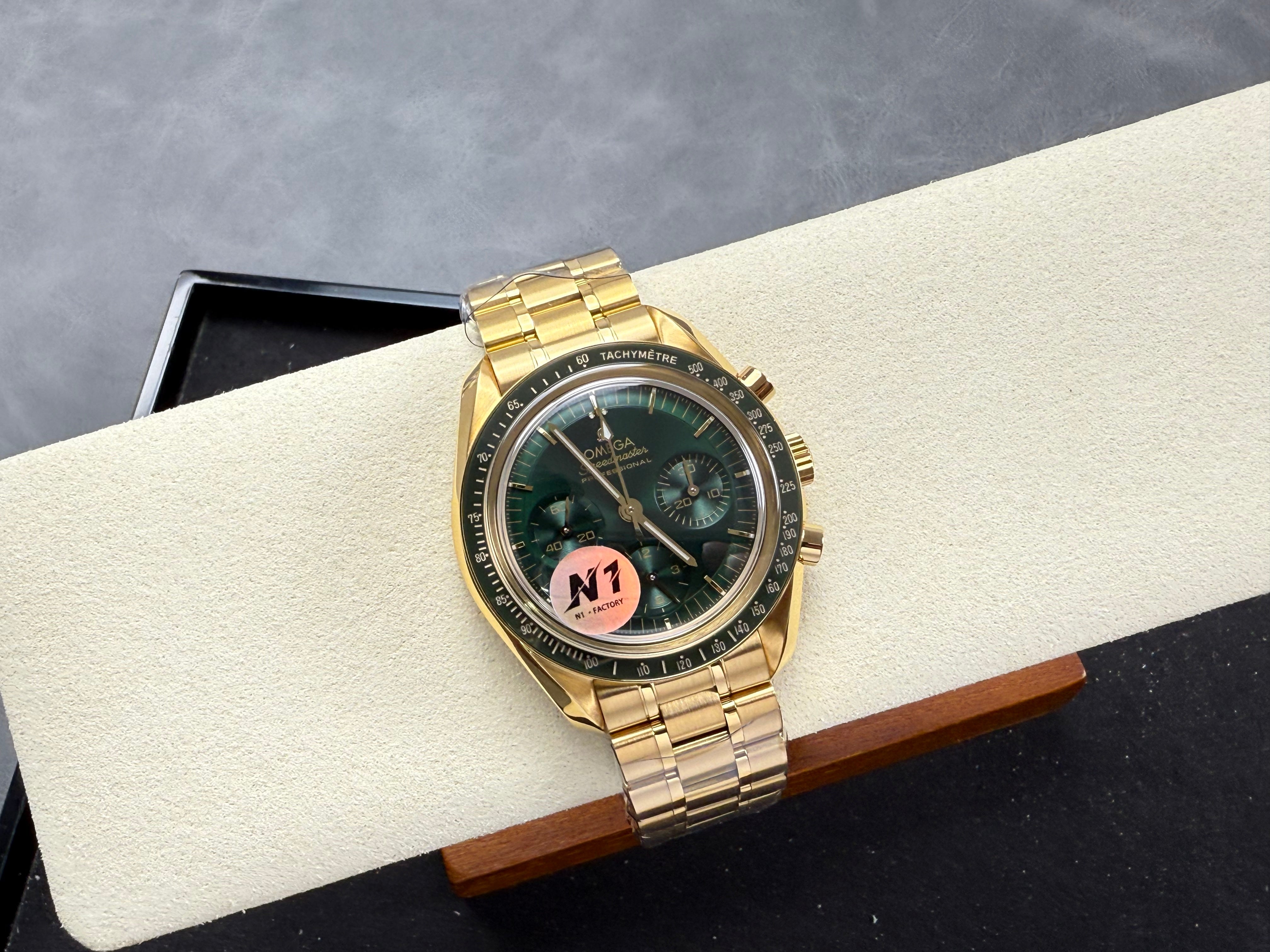 Omega Speedmaster Professional Moonwatch 42mm Yellow Gold Green Dial 233470