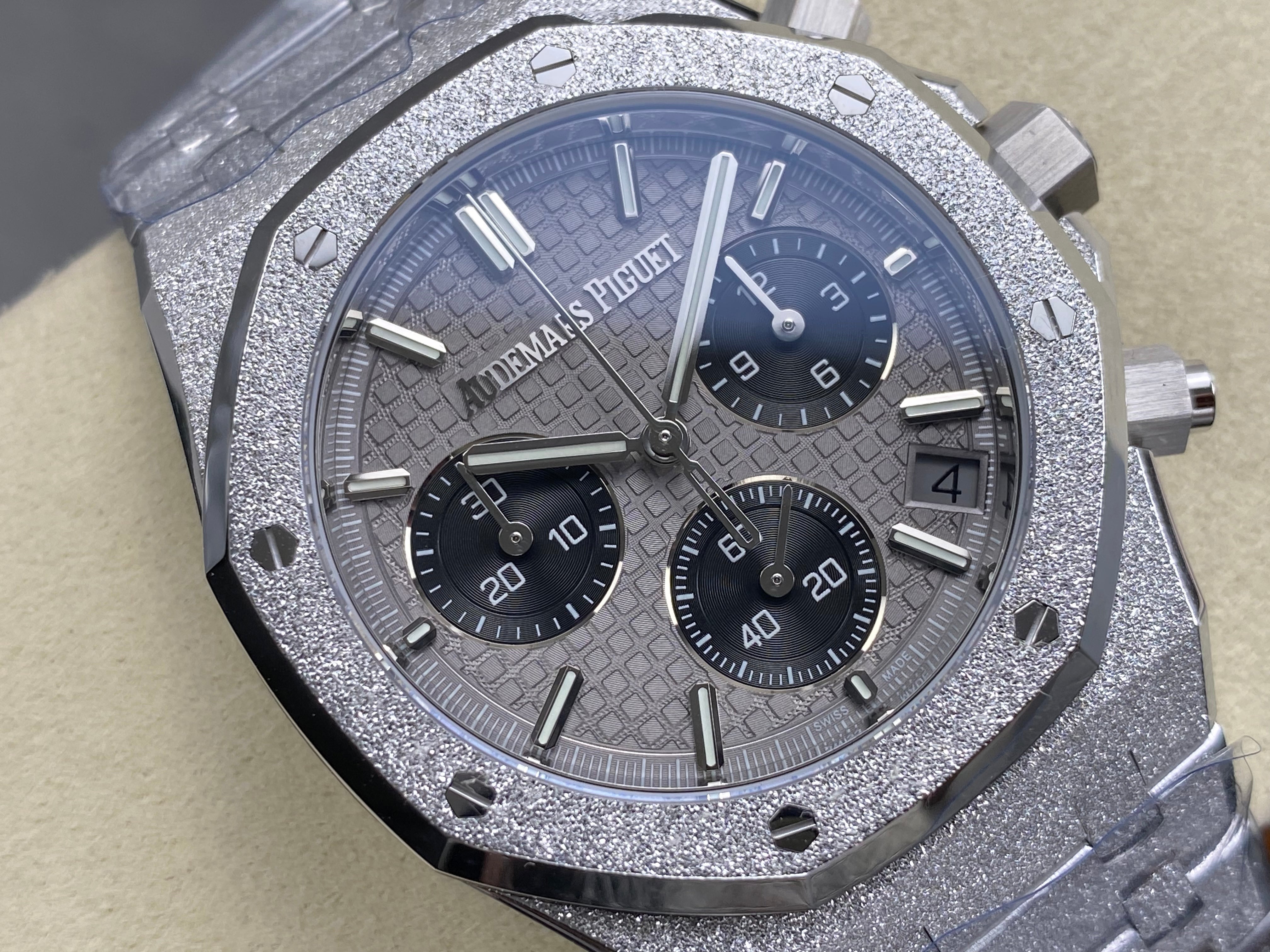 Audemars Piguet Royal Oak Chronograph 41mm Frosted Steel Case Grey Dial