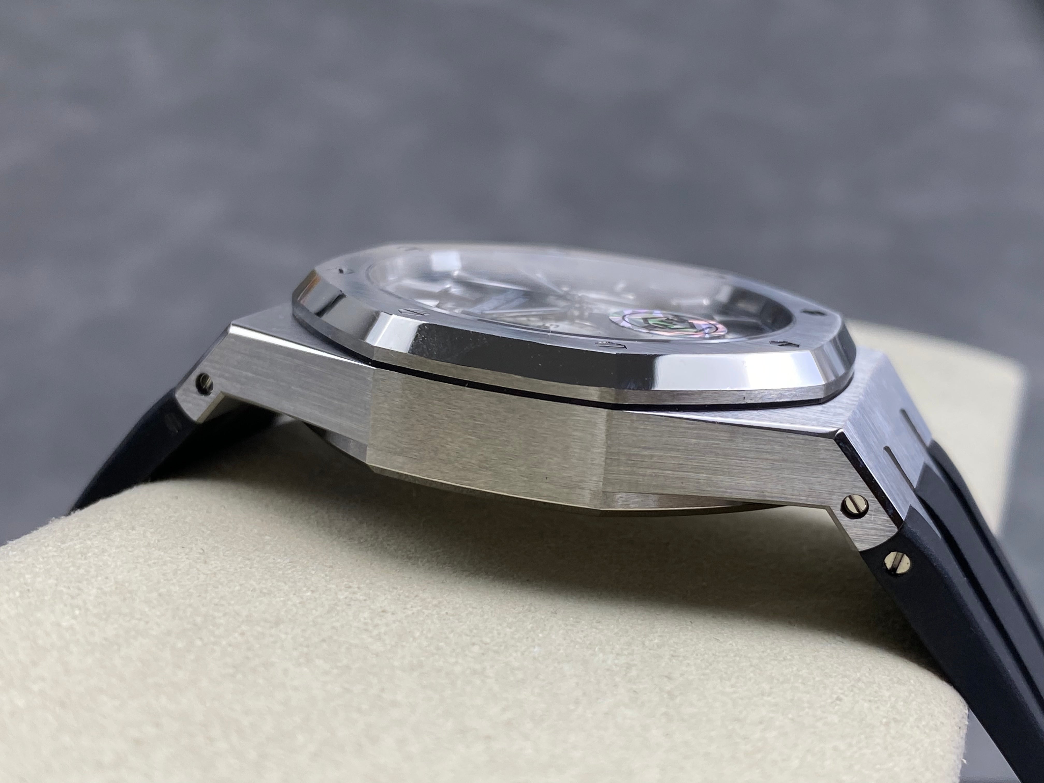 Audemars Piguet Royal Oak Chronograph 41mm Black White Dial Rubber Strap