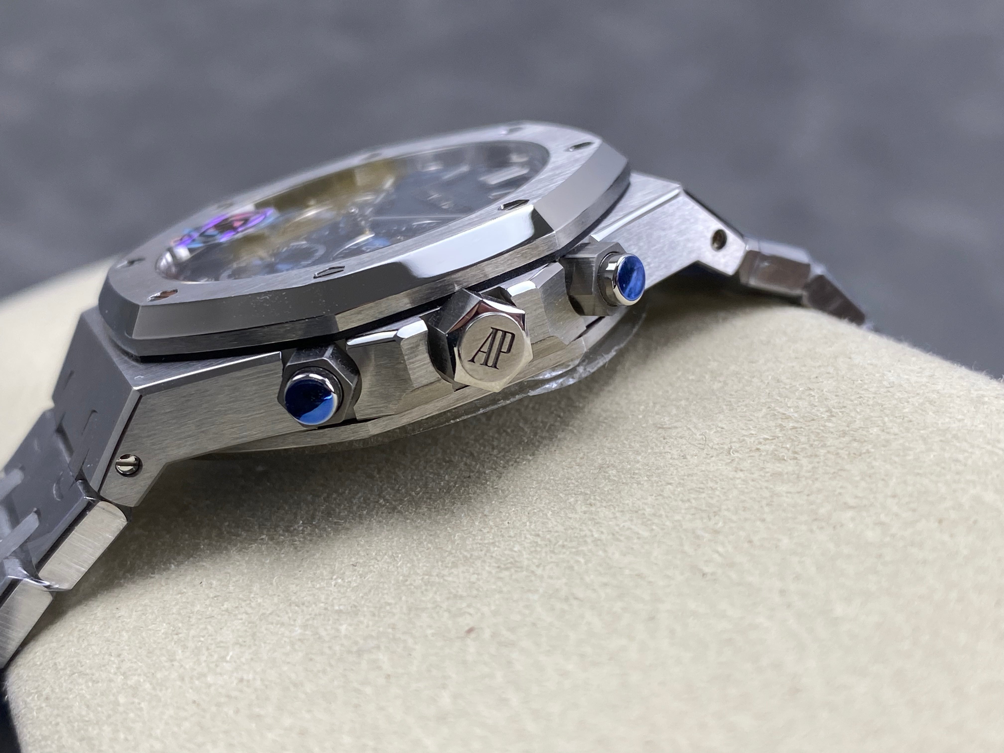 Audemars Piguet Royal Oak Chronograph 41mm All Blue Dial