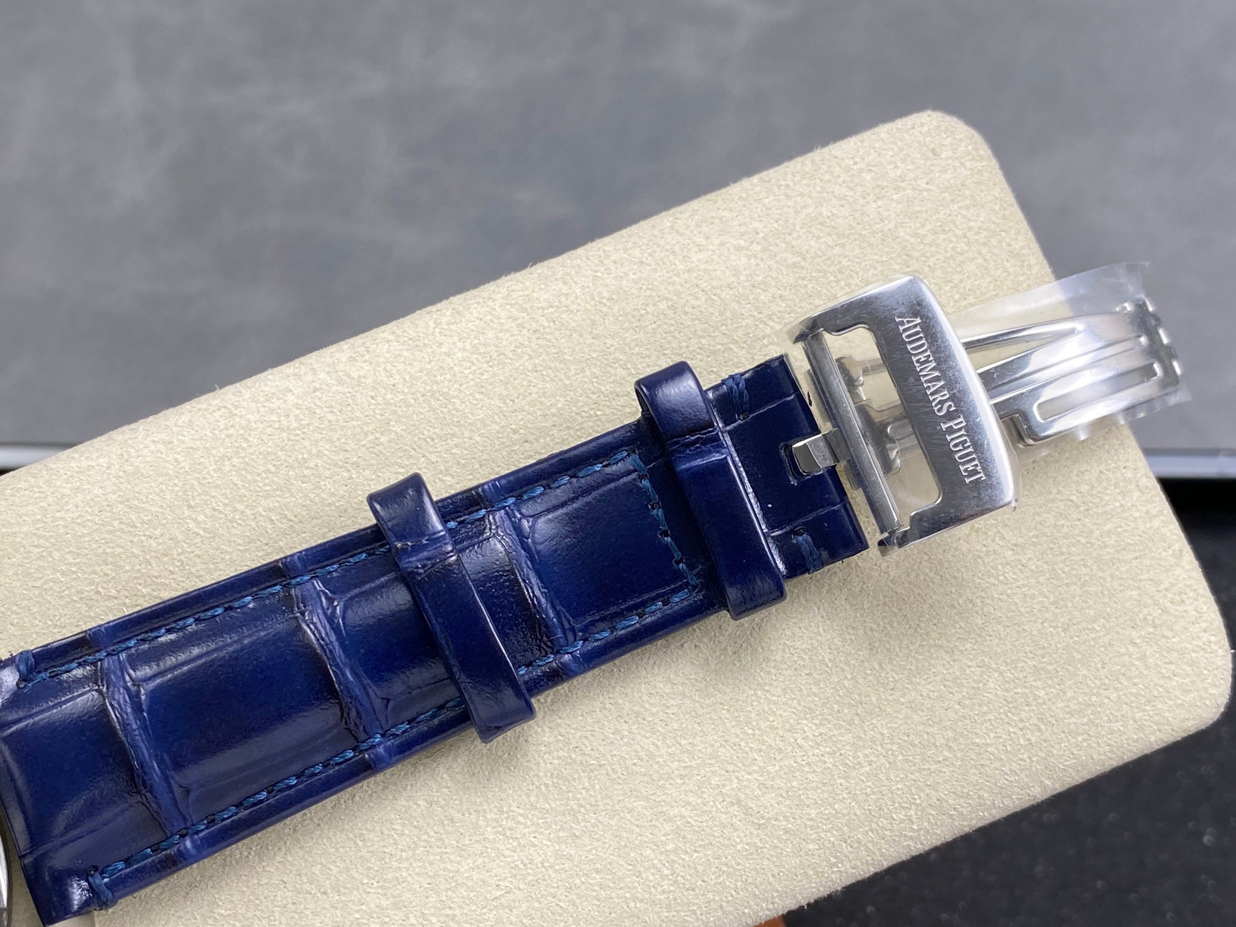 Audemars Piguet Code 11.59 Selfwinding Flying Tourbillon Blue Dial