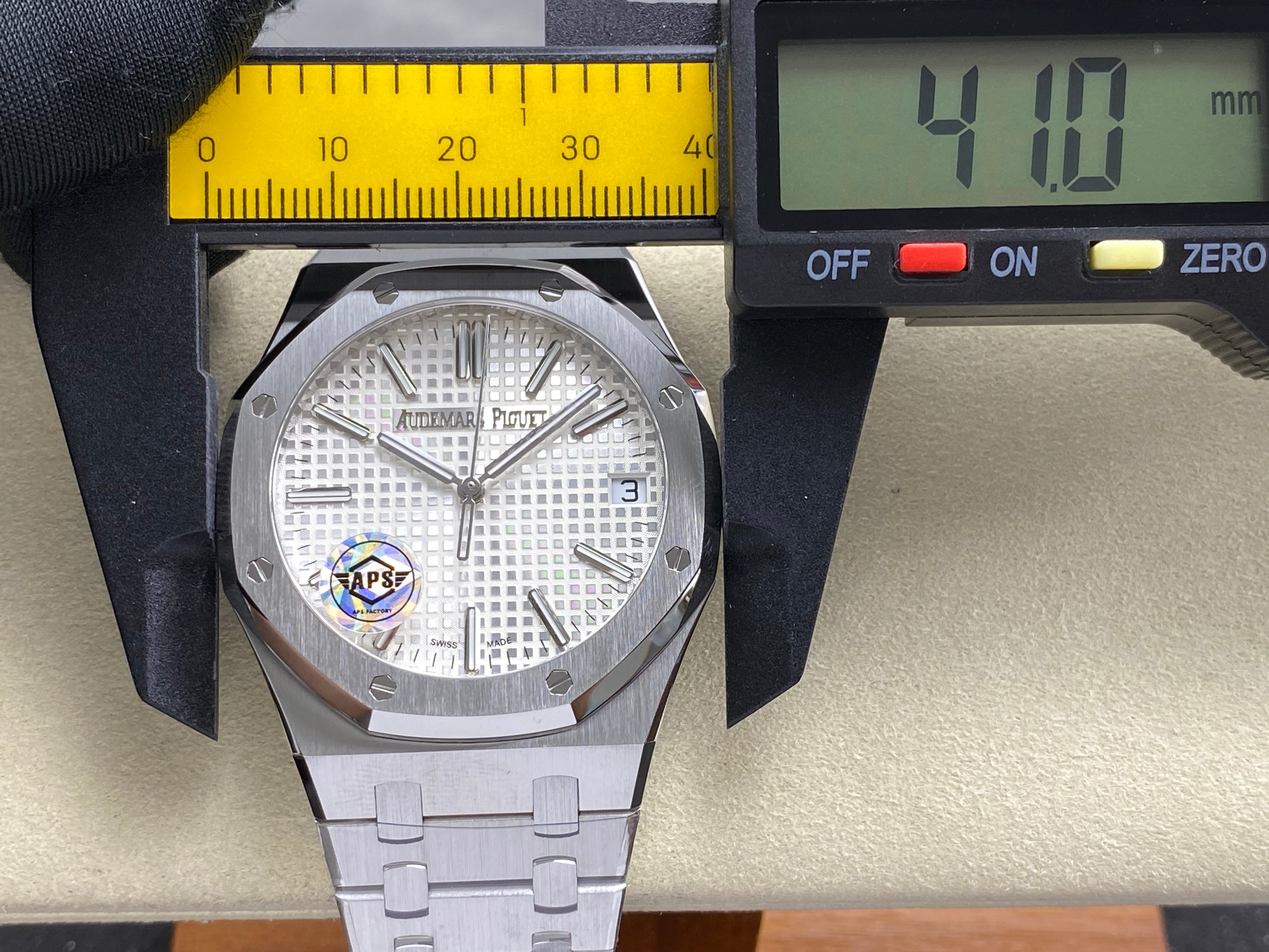 Audemars Piguet Royal Oak Selfwinding 41mm 15510 White Dial