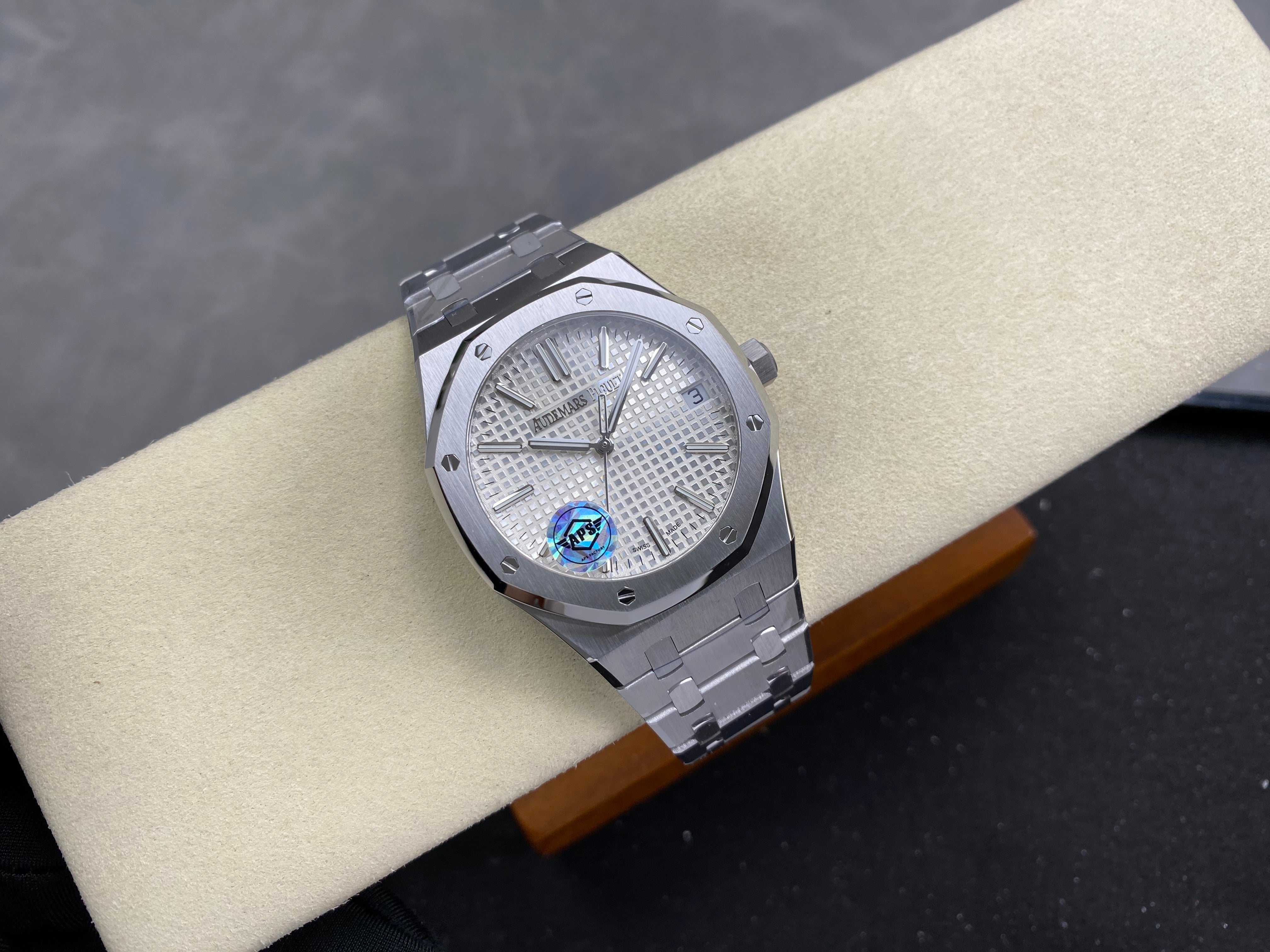 Audemars Piguet Royal Oak Selfwinding 41mm 15510 White Dial