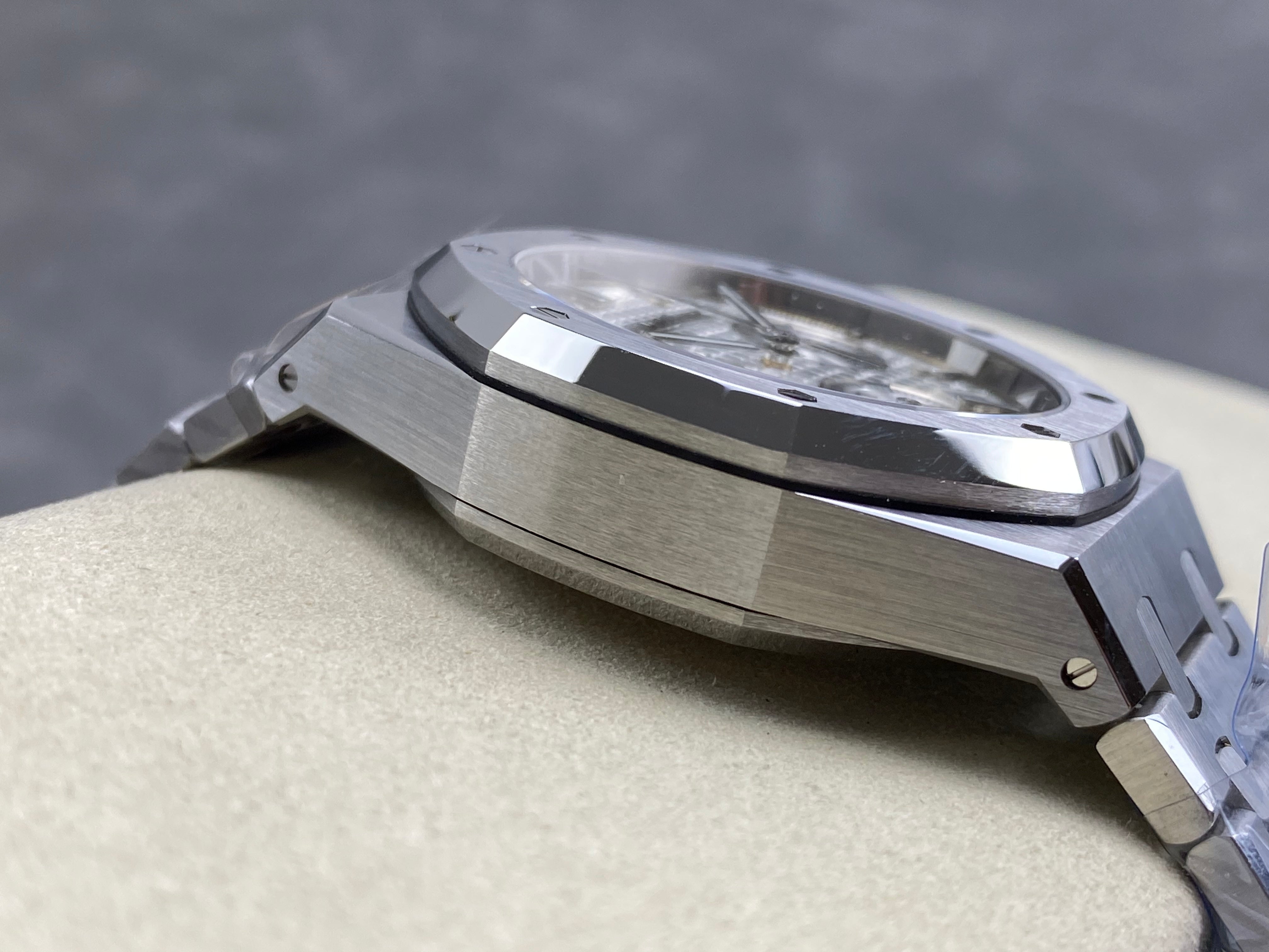 Audemars Piguet Royal Oak Chronograph 41mm Steel Case Silver Dial