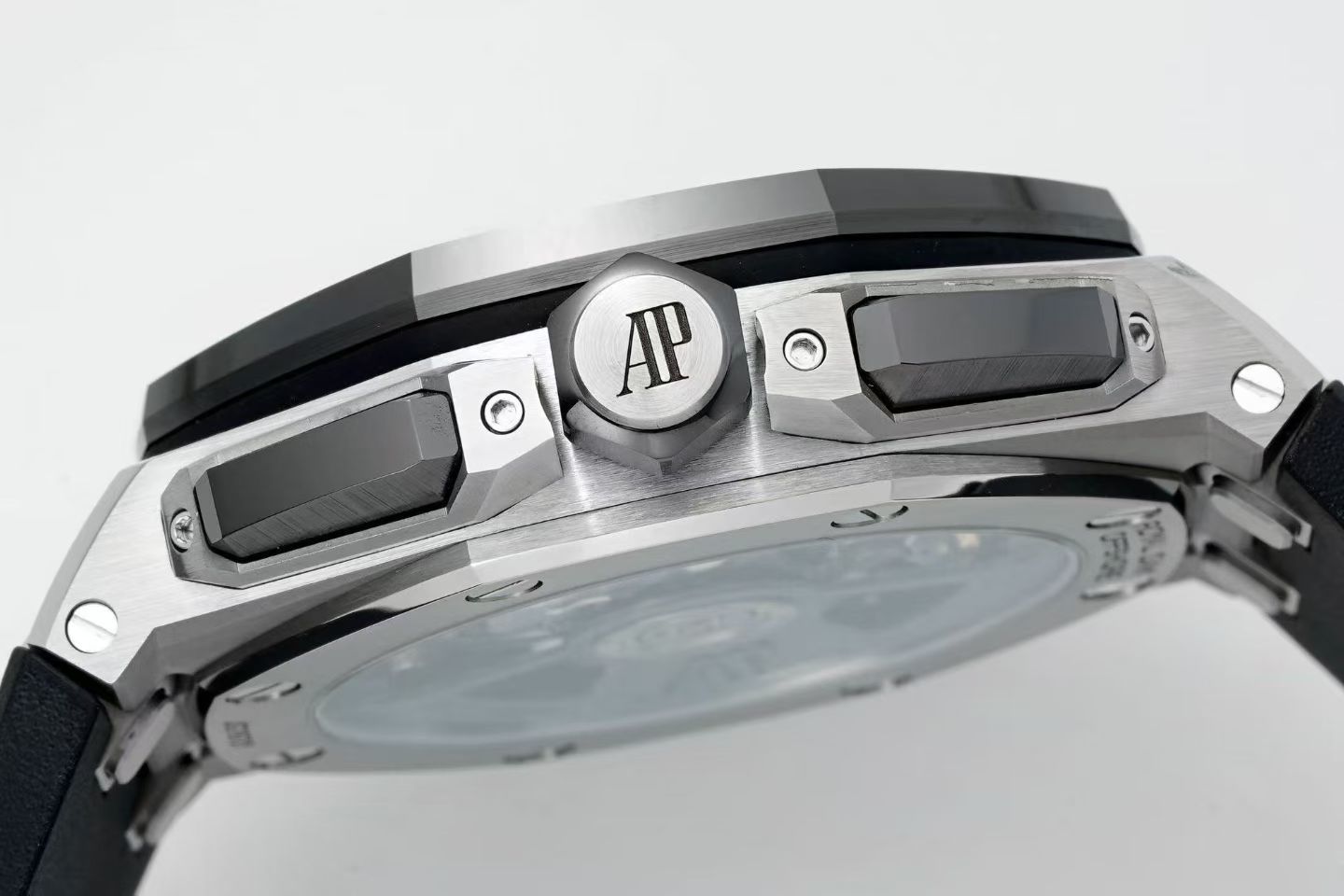 Audemars Piguet Royal Oak Chronograph 41mm Dark Grey Dial Rubber Strap
