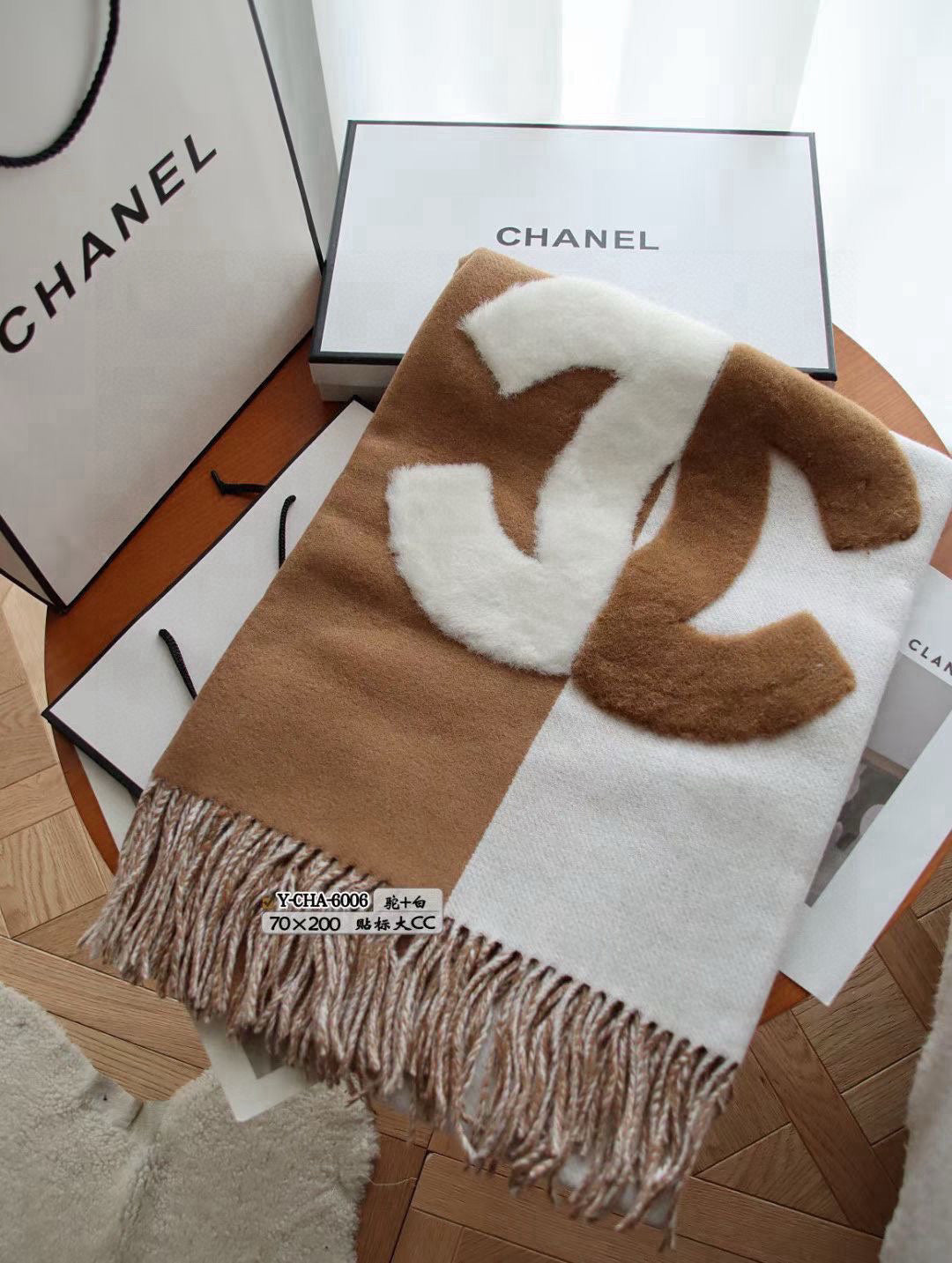 CC 25 Scarf 220cm White Brown Lambswool 968414