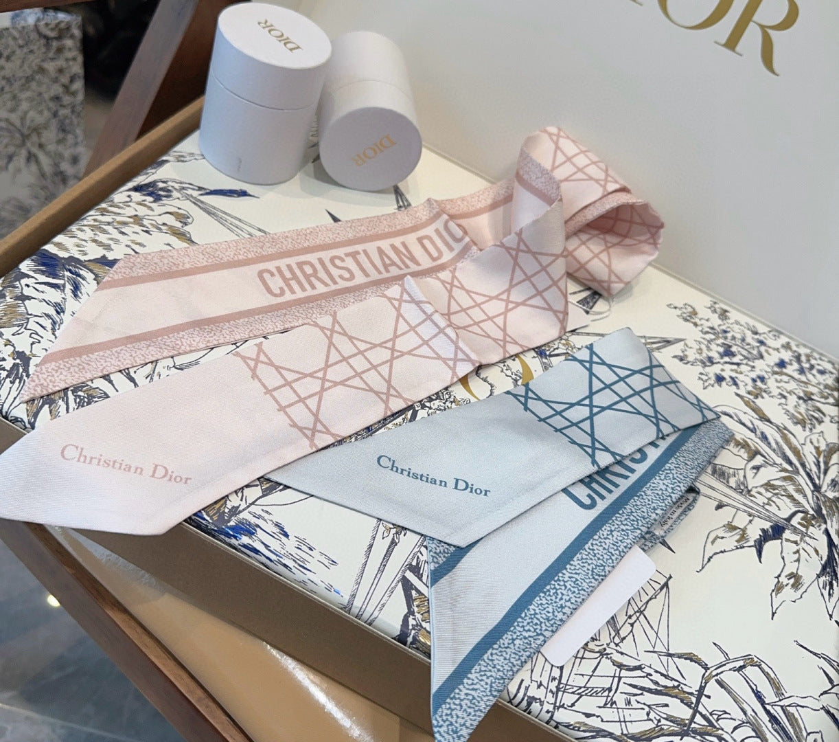 CD Twilly Mini Scarf 105cm  Light Blue Mulberry Silk 976506