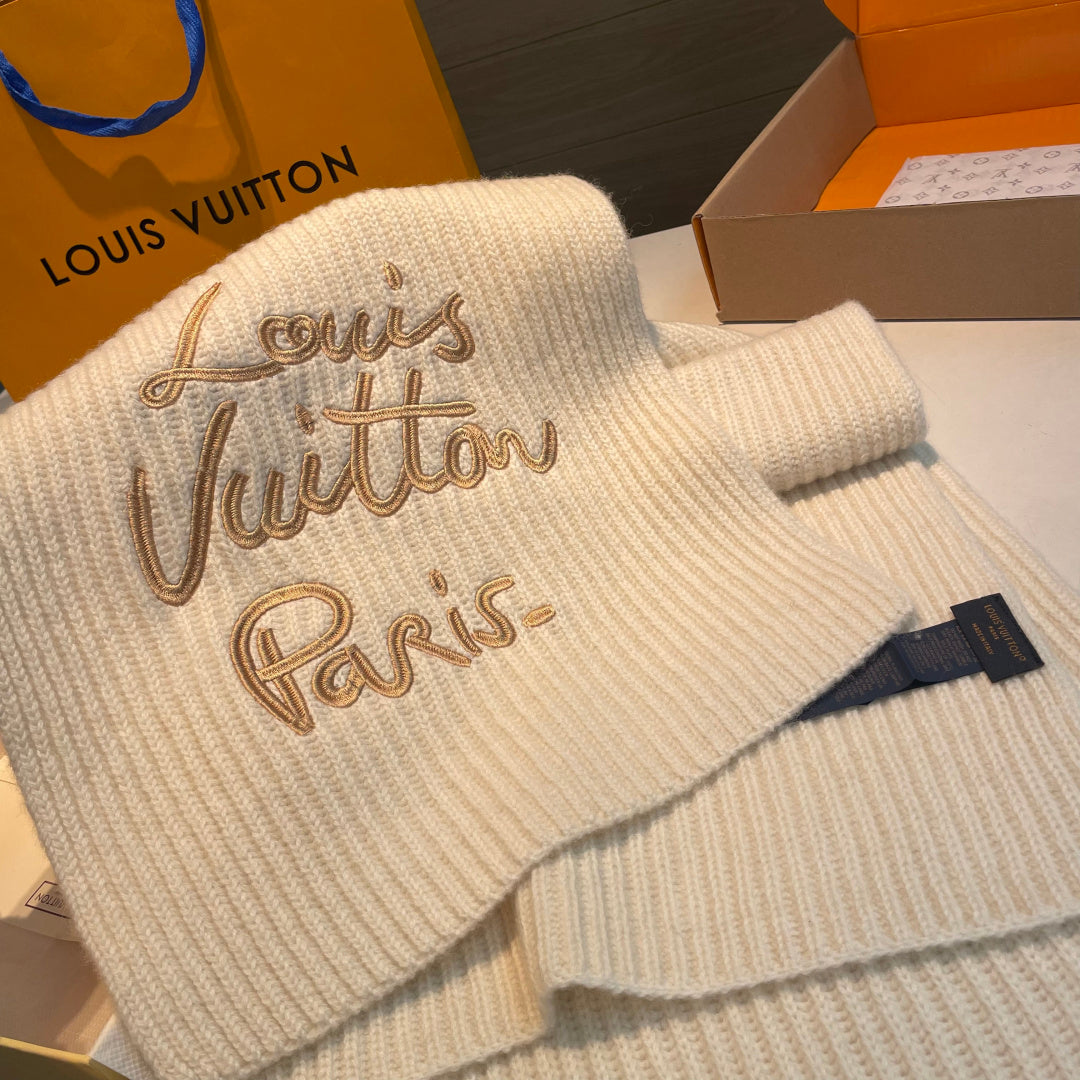 LV Exclusive  Scarf 180cm White Wool 978802