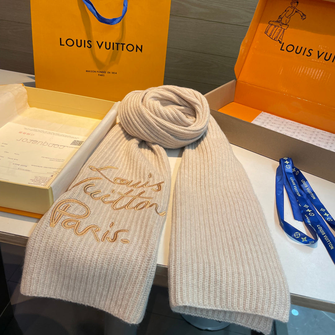 LV Exclusive Scarf 180cm Light Beige Wool 978803