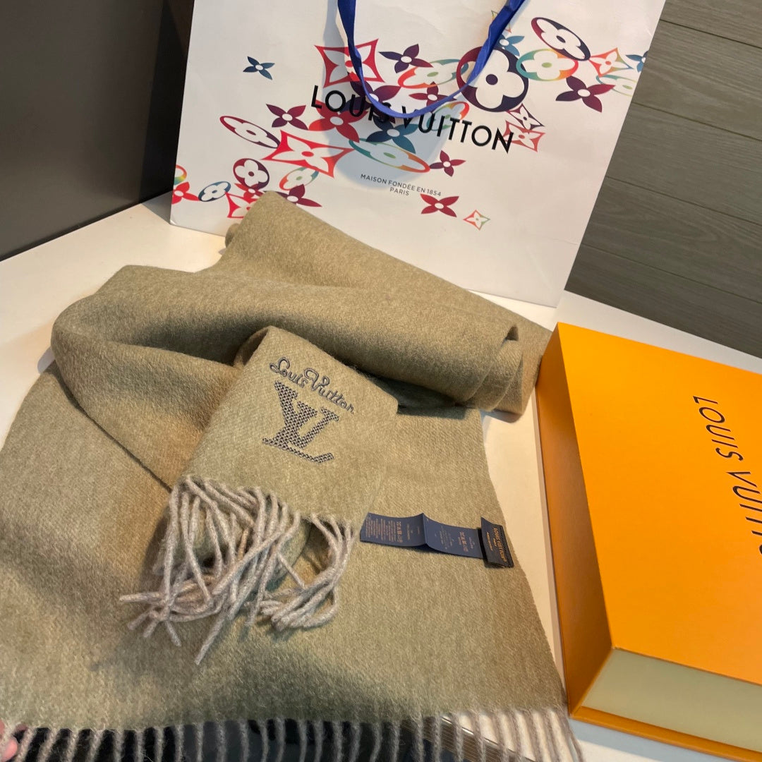 LV Men's Scarf 180cm Olive Green Wool Cashmere 978828