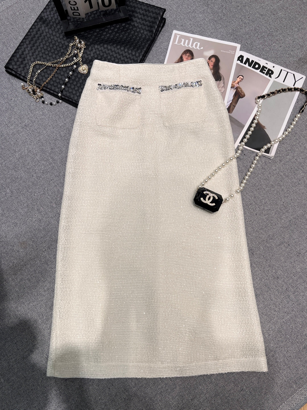 Chanel 2026 Sequined Suit Cream Wool Acrylic 210592