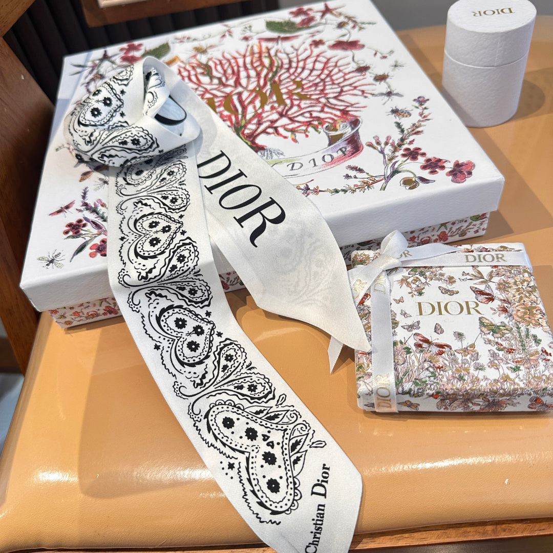 CD Twilly Mini Scarf 105cm White Black Mulberry Silk 968857