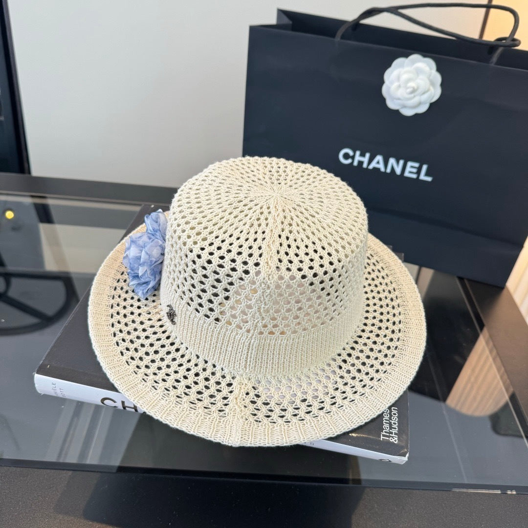 Chanel Knitted Hat With Flower 379509