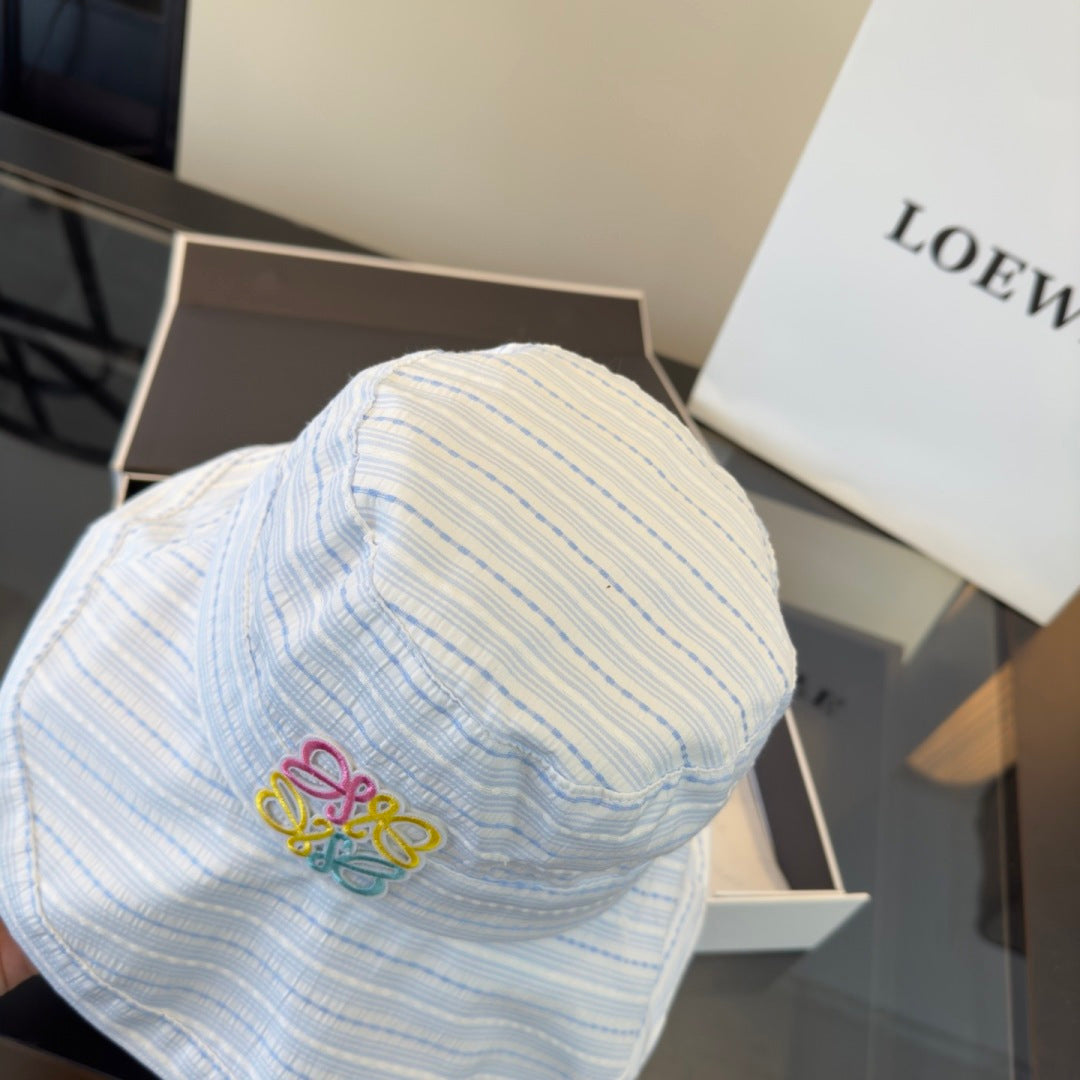 Loewe Multicolor Logo Bucket Hat 400739