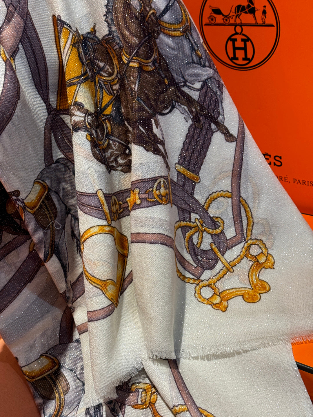 HM 25s Radiant Scarf 200cm White Purple Brown Cashmere Silk 962394